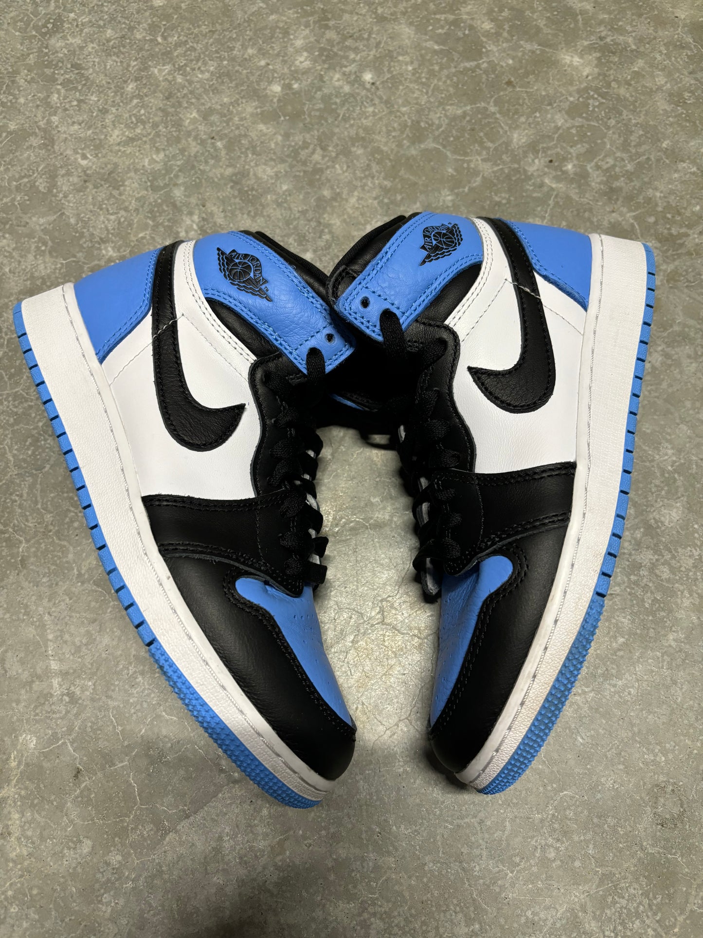 JORDAN 1 “ unc “