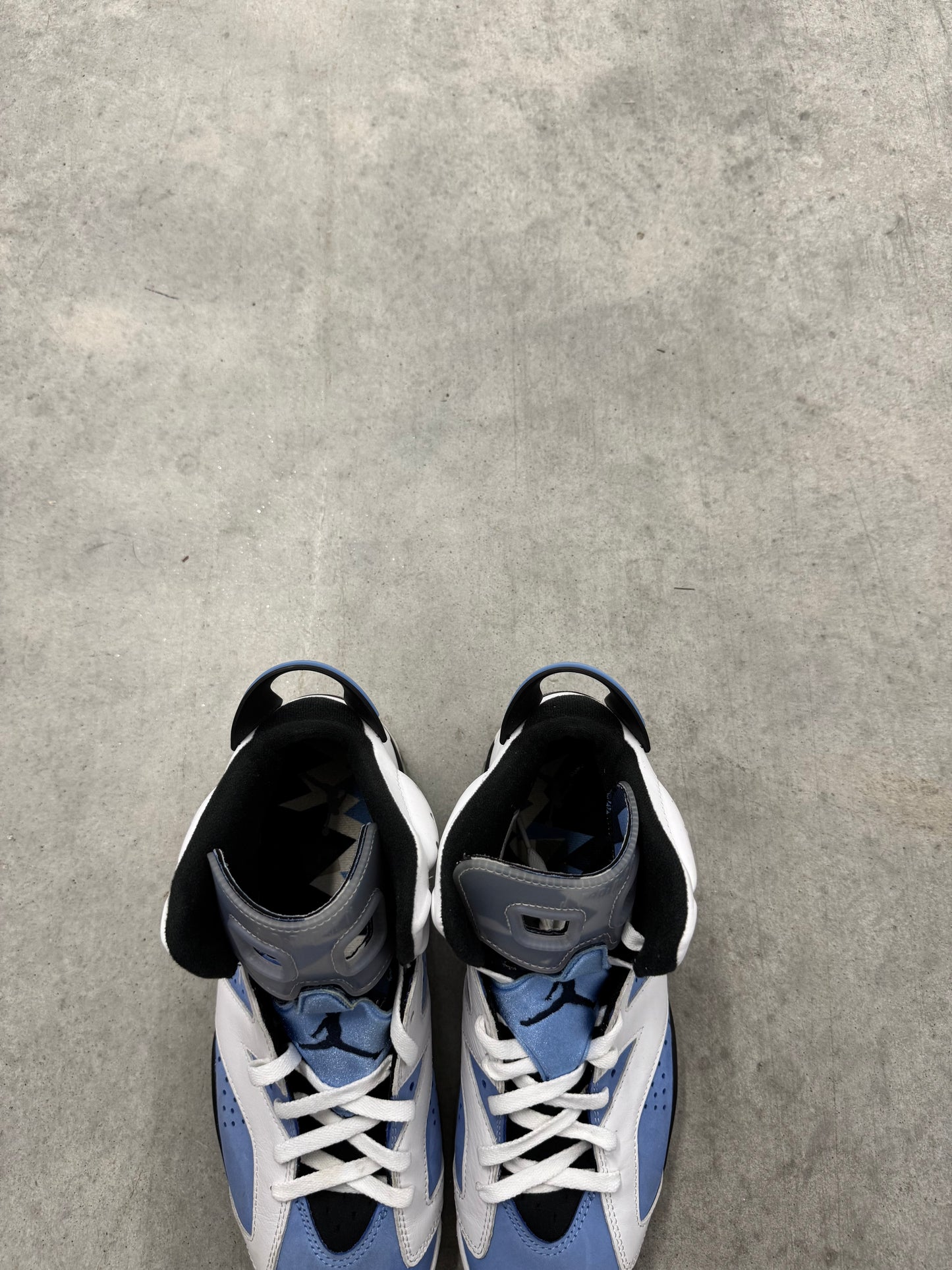 JORDAN 6 “ UNC “