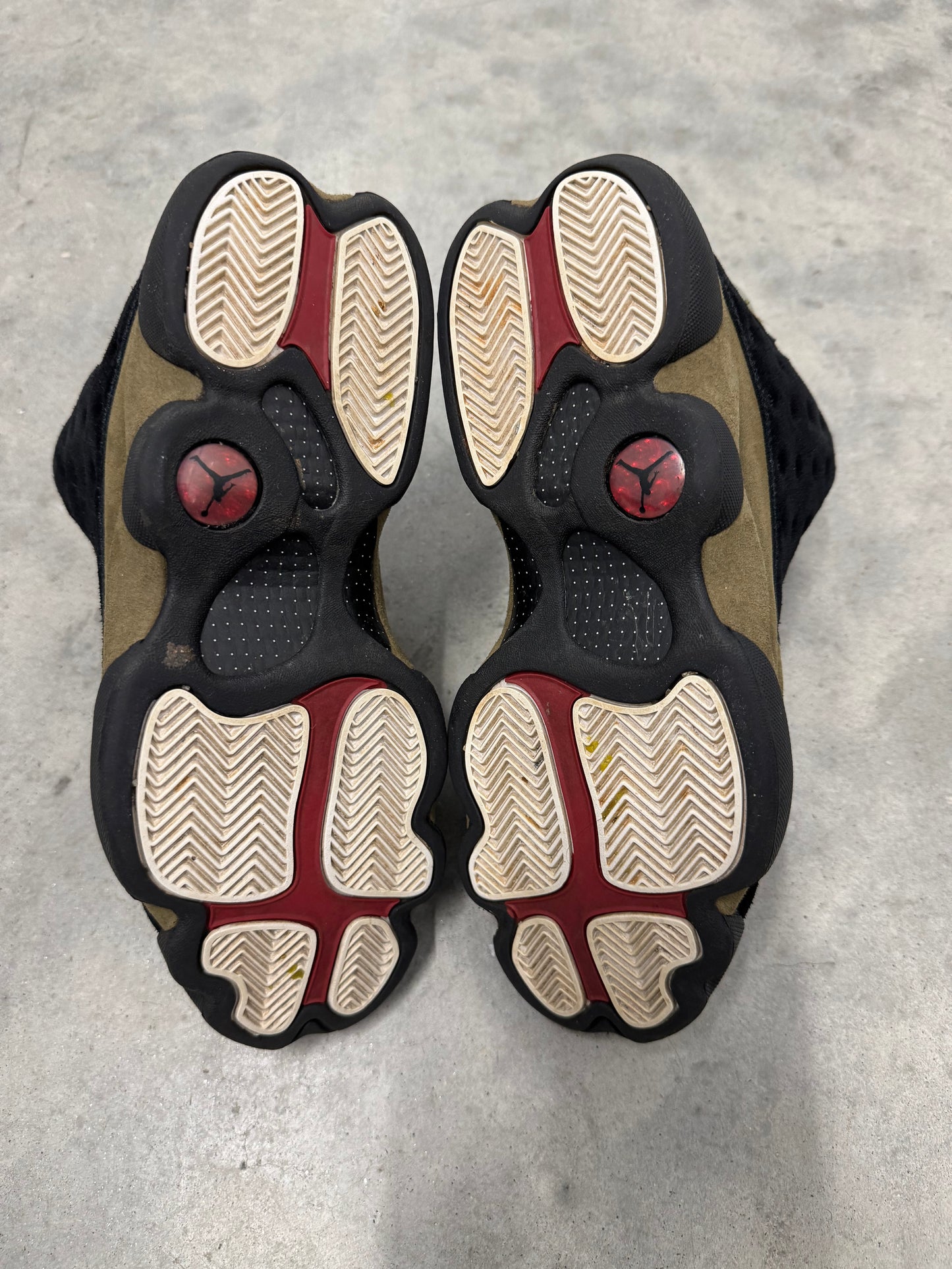 JORDAN 13 “ Olive “