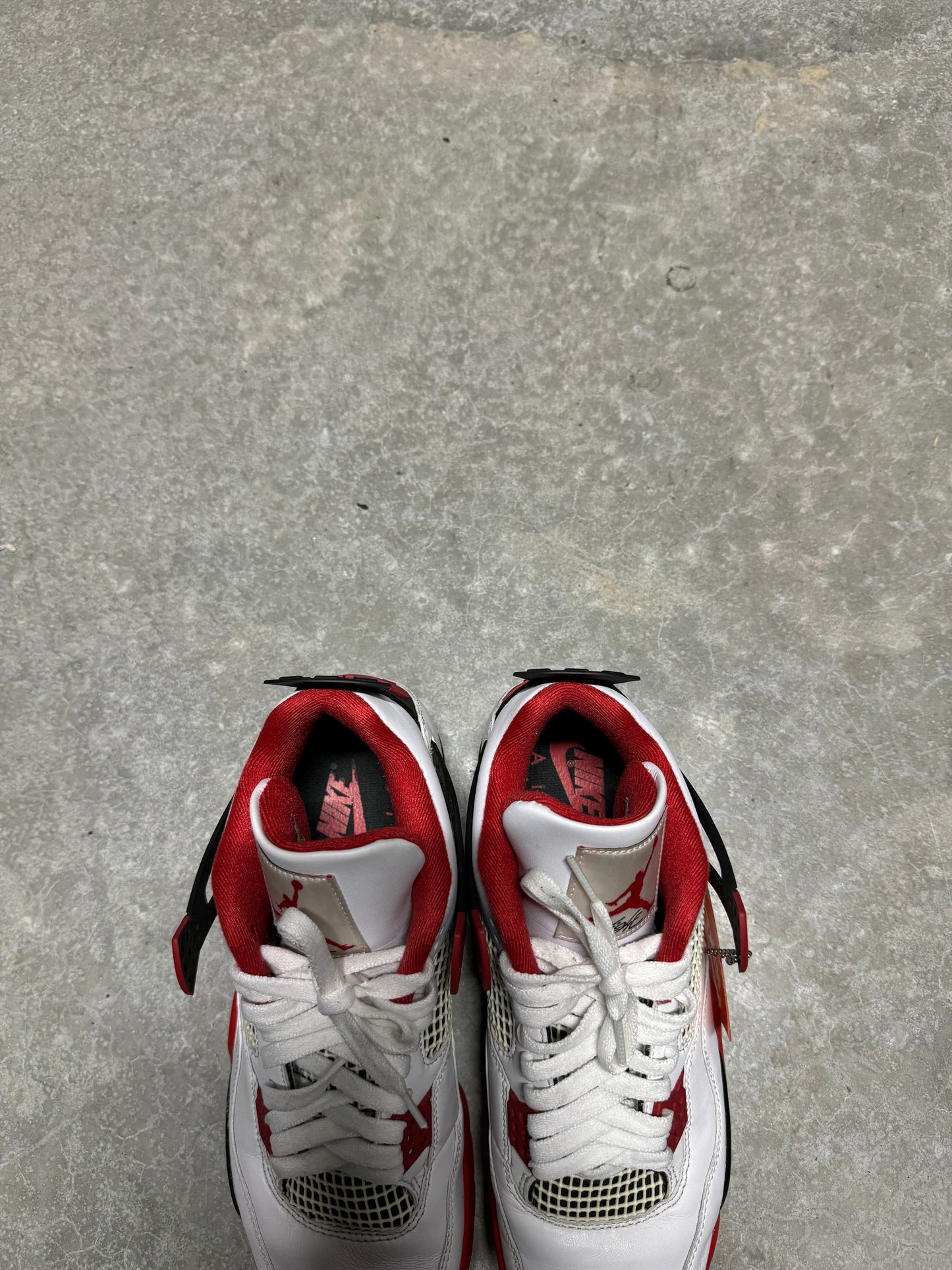 JORDAN 4 “ Fire Red “