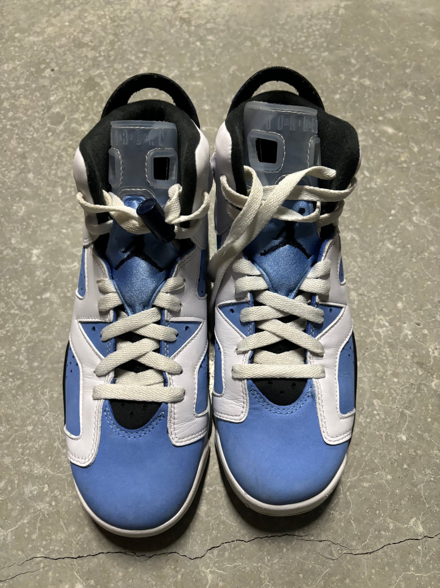 JORDAN 6 “ unc “