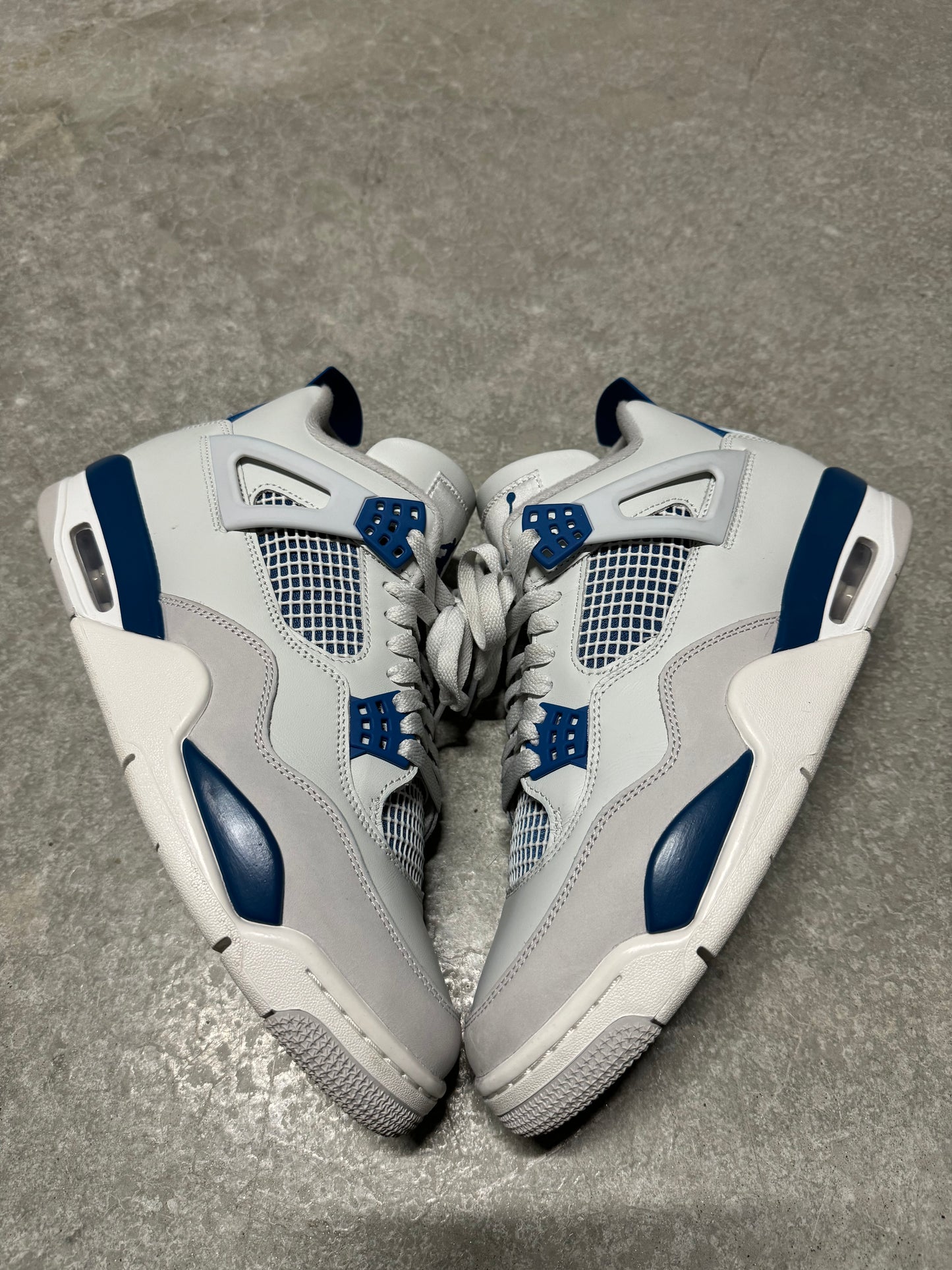 JORDAN 4 “ Military Blue “