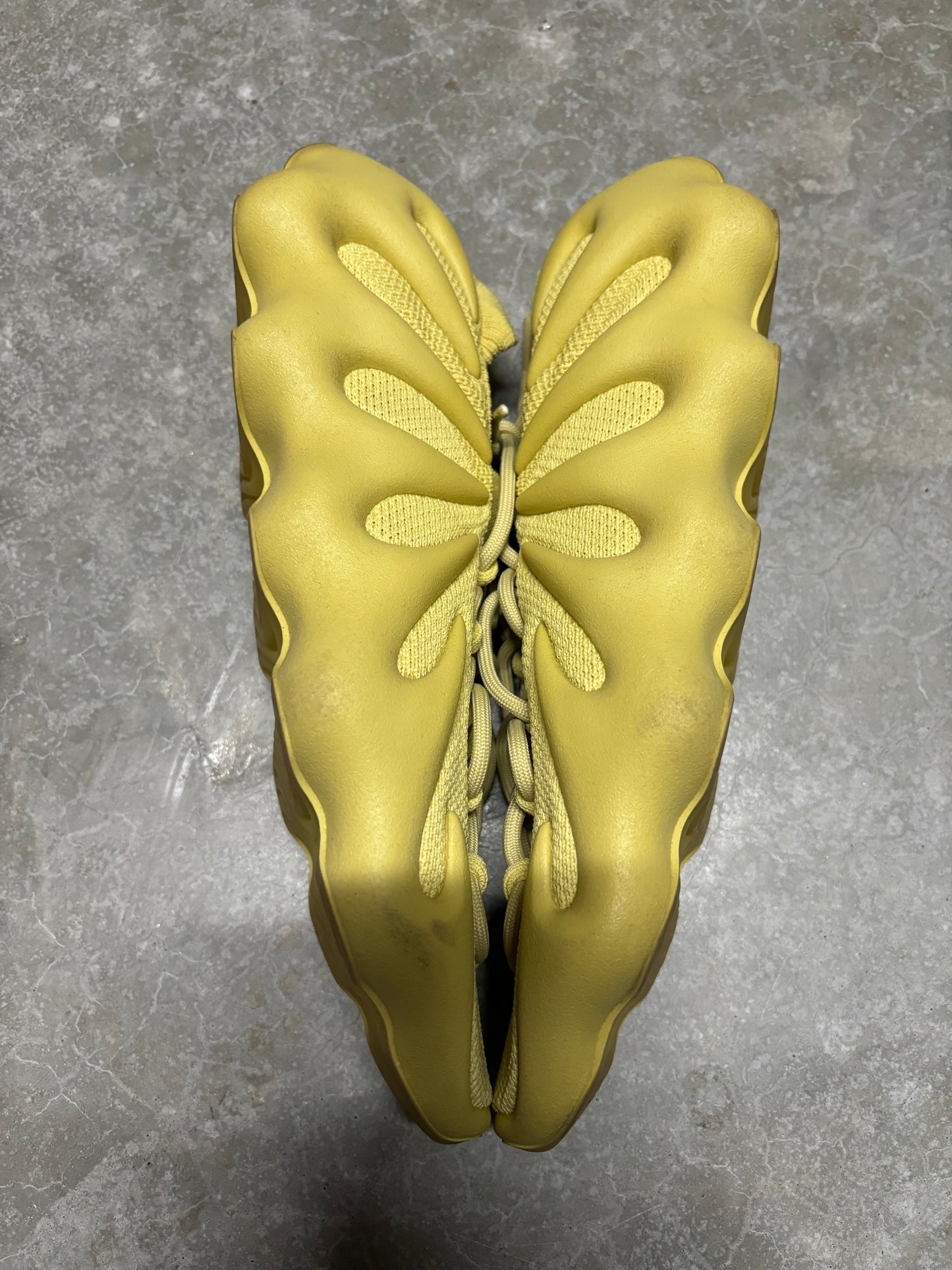 YEEZY 450 “ sulfur “