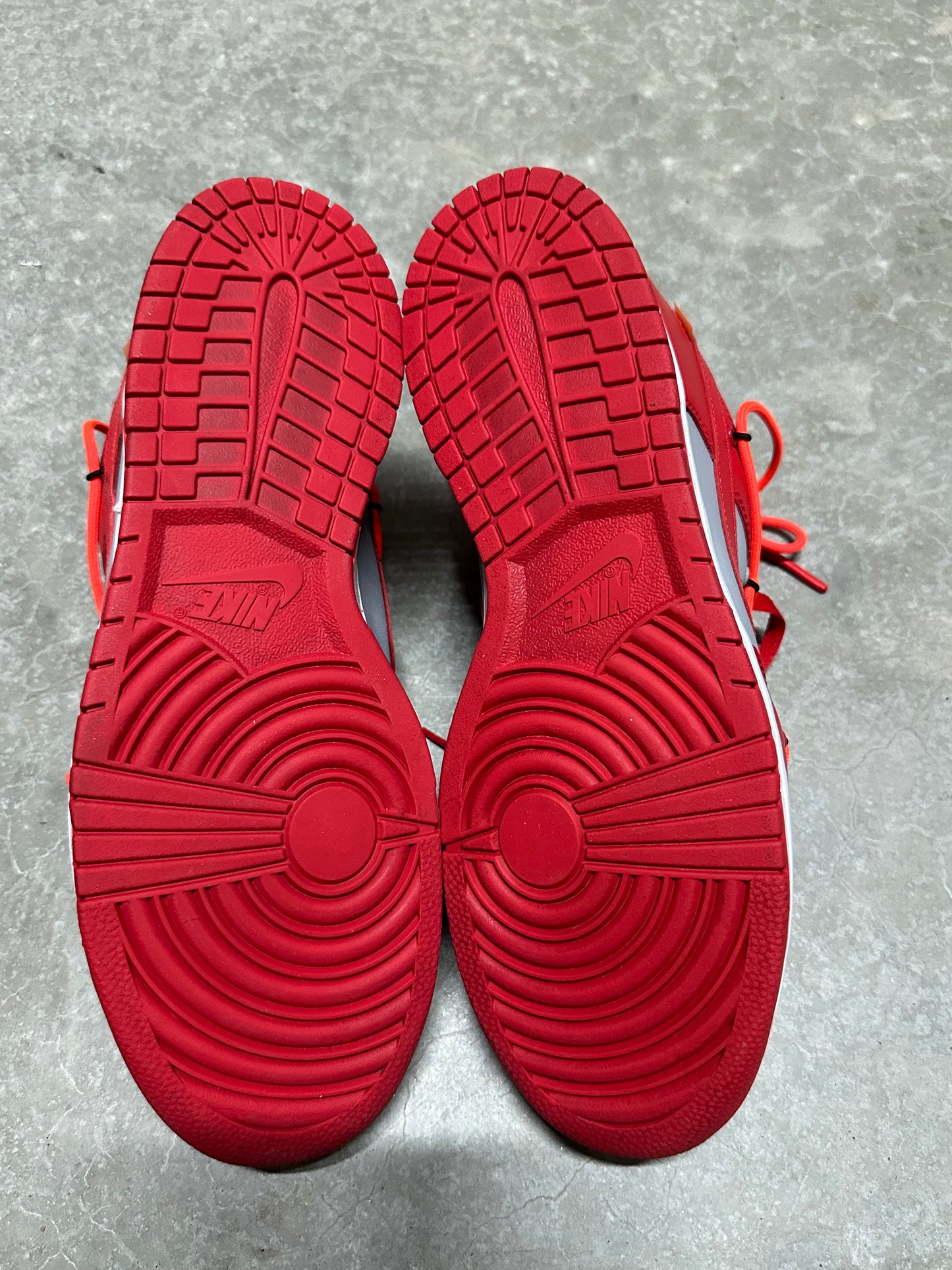 OFF WHITE DUNK LOW “ university red “