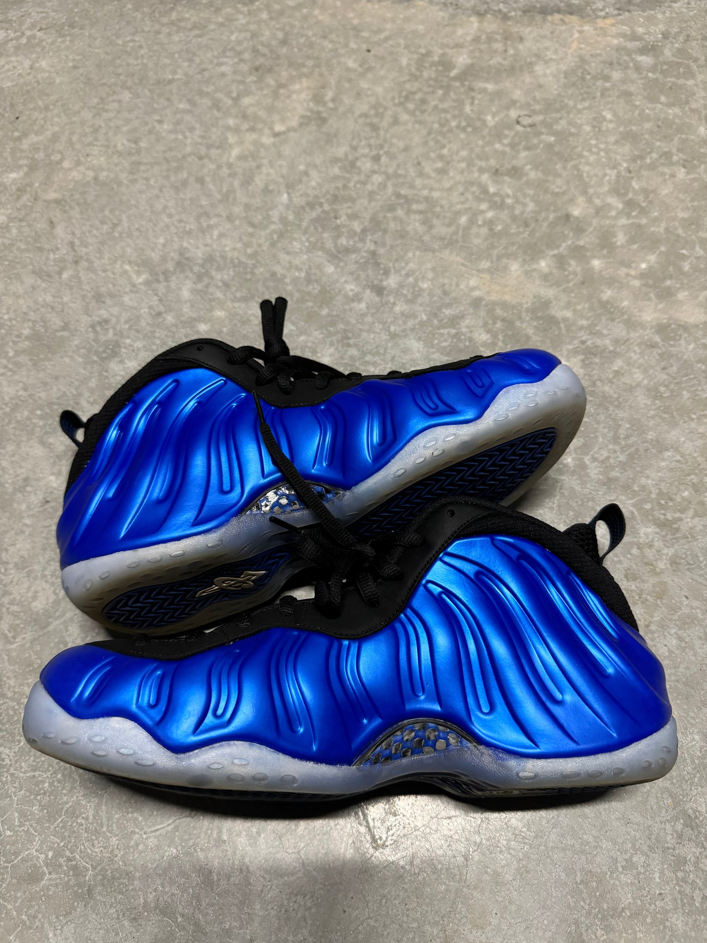 AIR FOAMPOSITE “ Royal “