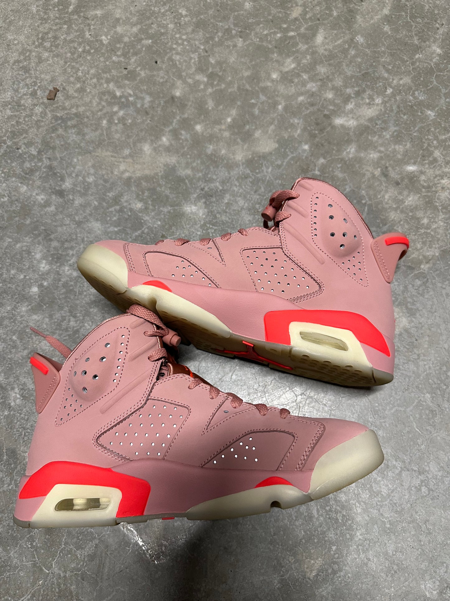 JORDAN 6 “ millennial pink “