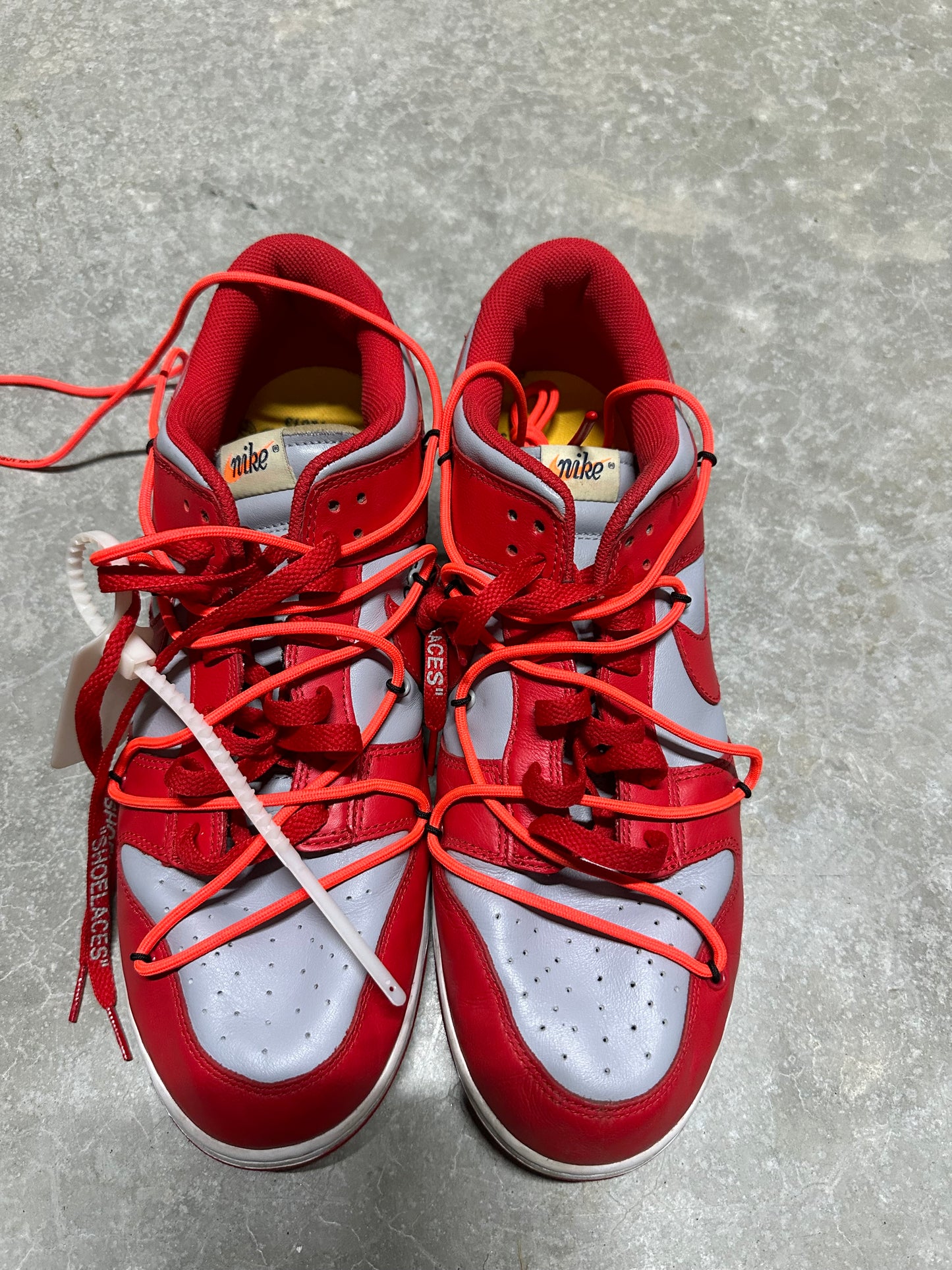 OFF WHITE DUNK LOW “ university red “