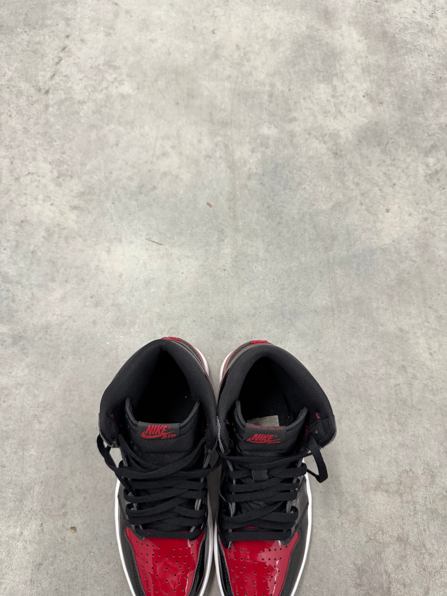 JORDAN 1 “ Patent Bred “