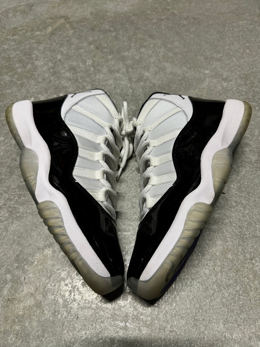 JORDAN 11 “ concord “