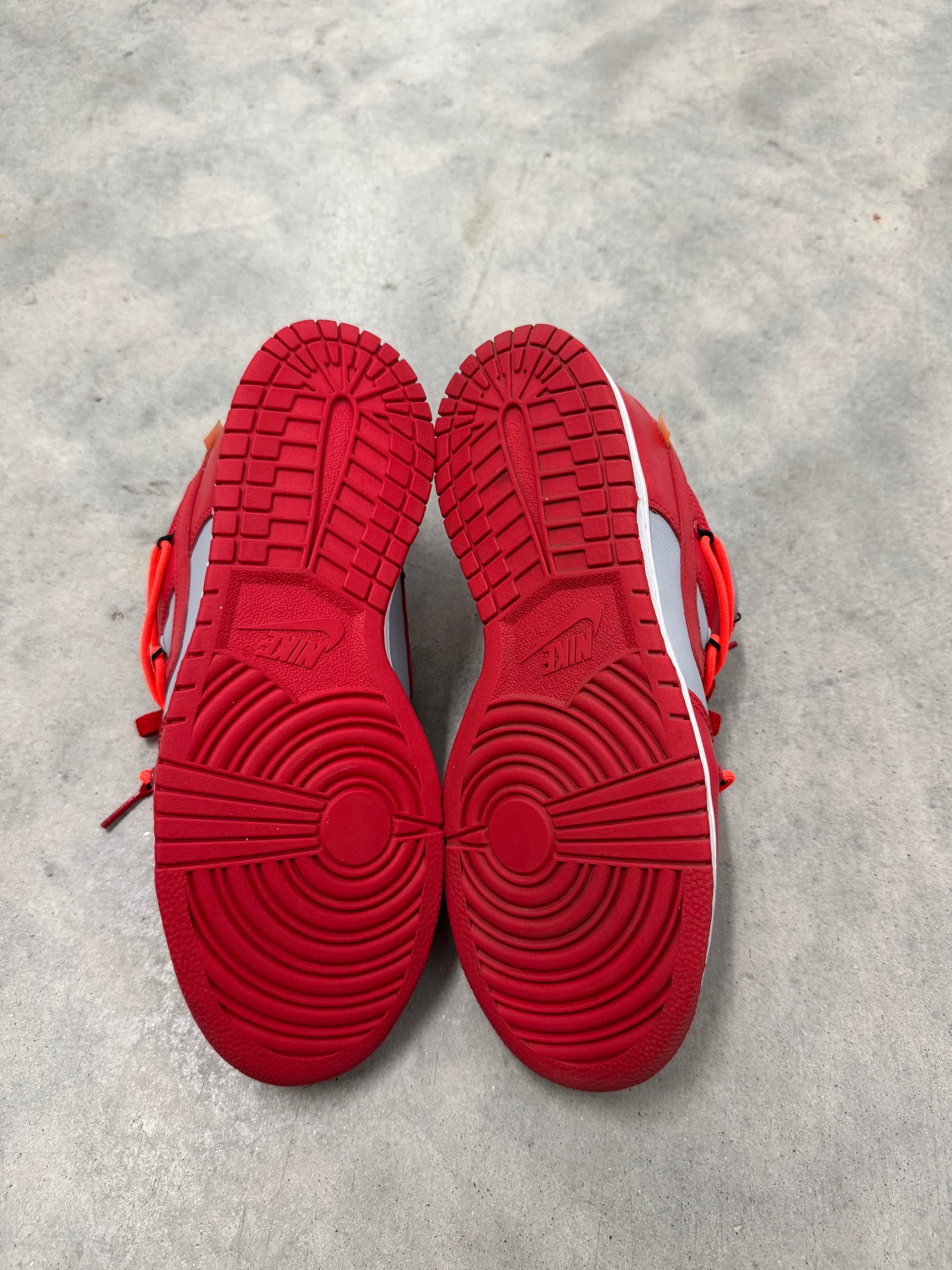 OFF WHITE NIKE DUNK LOW “ University Red “
