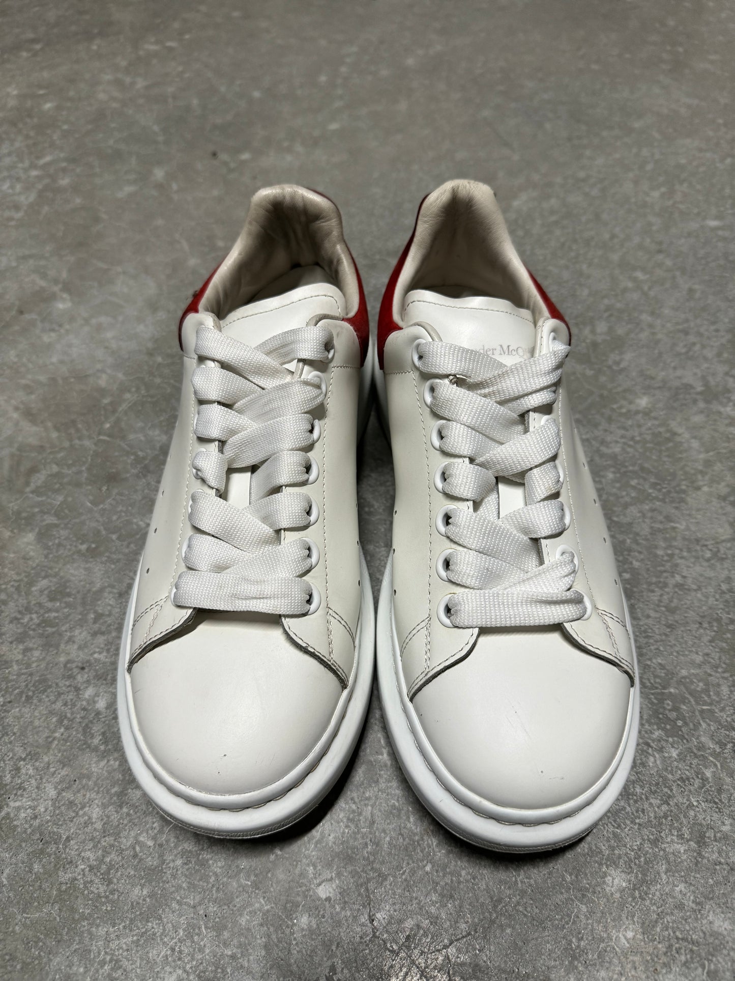 ALEXANDER MCQUEEN SNEAKER “ White Lust Red “