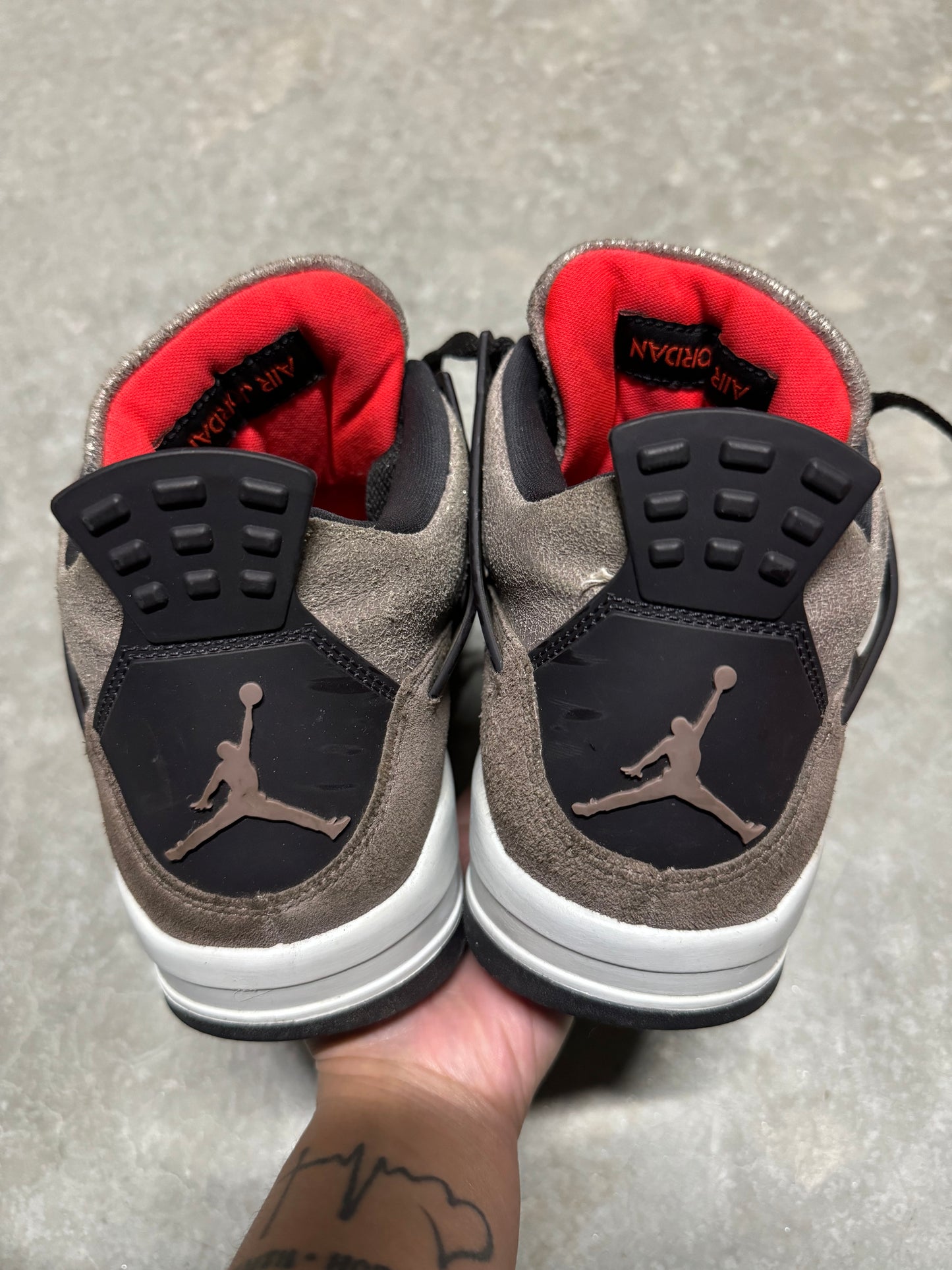 JORDAN 4 “ Taupe Haze “