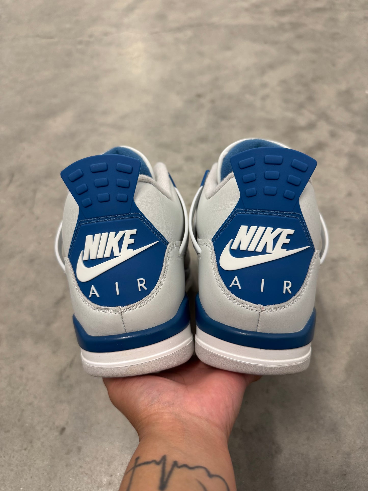 JORDAN 4 “ Military Blue “