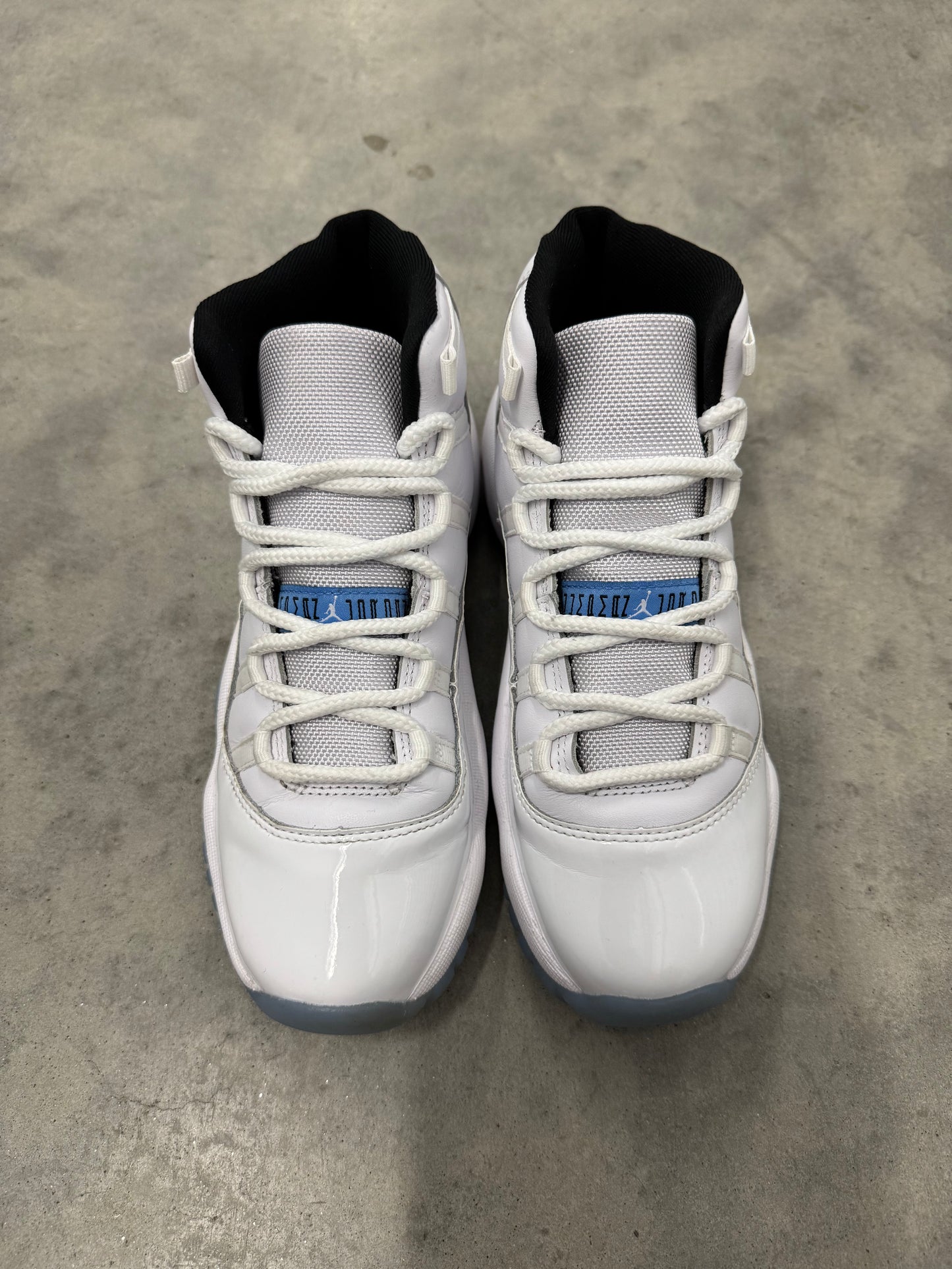 JORDAN 11 “ Legend Blue “
