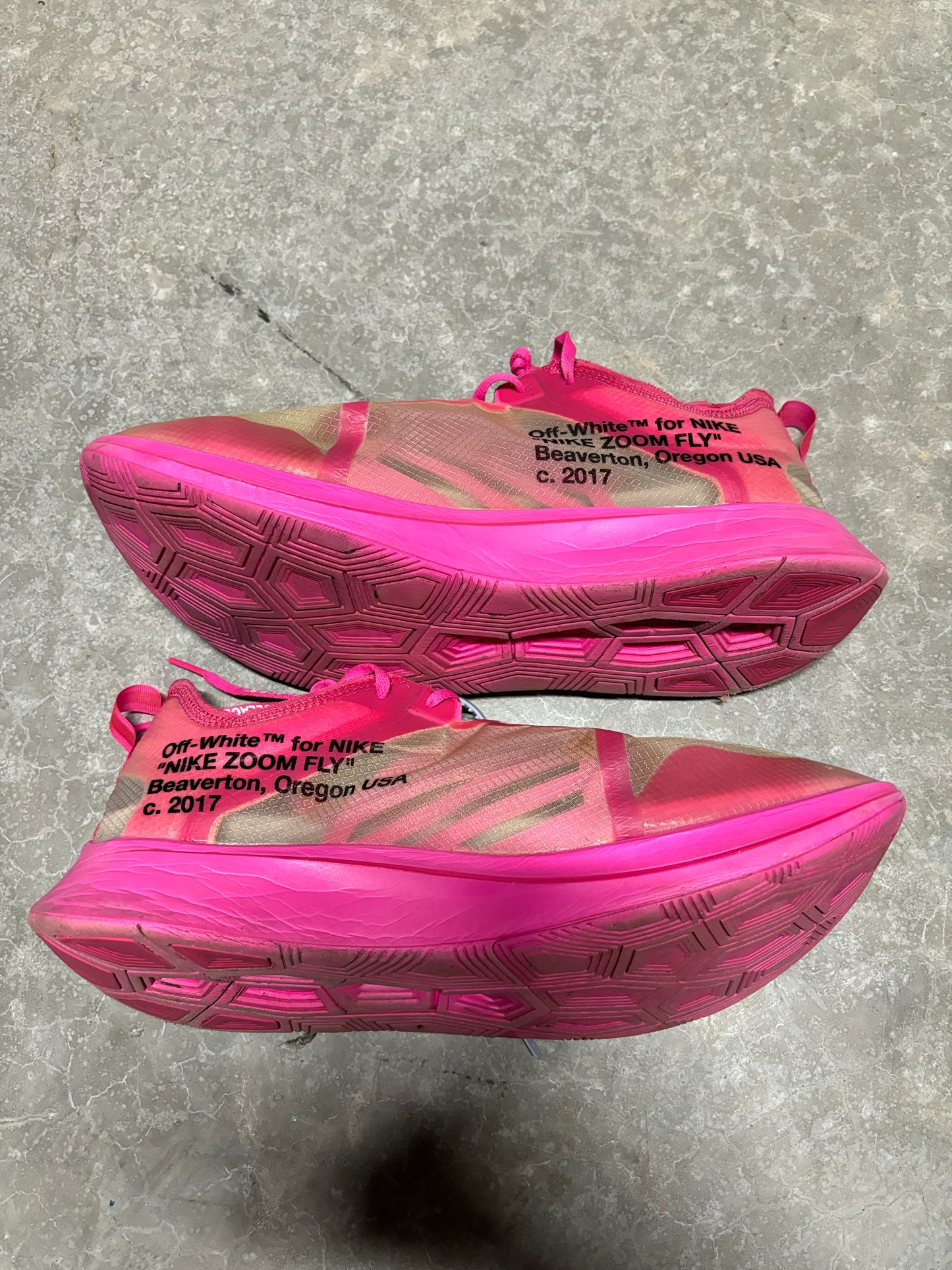 OFF WHITE ZOOM FLY “ tulip pink “