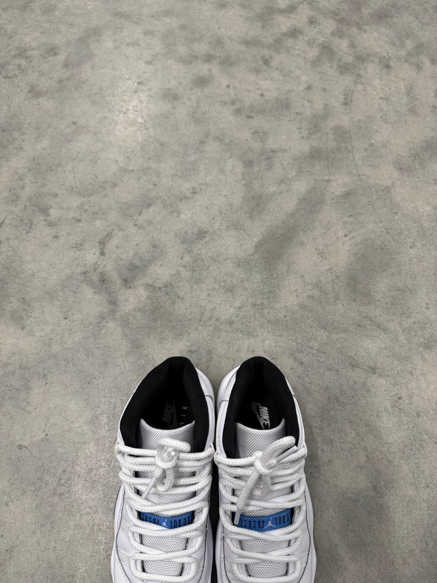 JORDAN 11 “ Legend Blue “