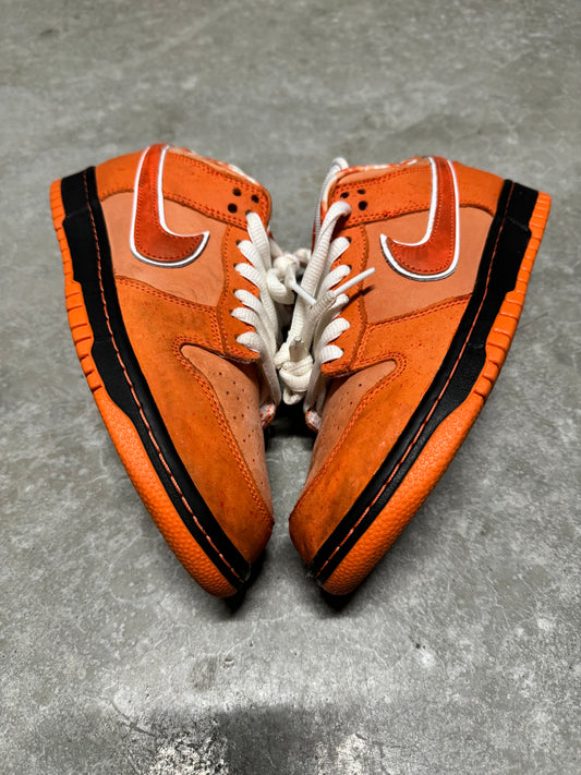 NIKE DUNK LOW “ Orange Lobster “