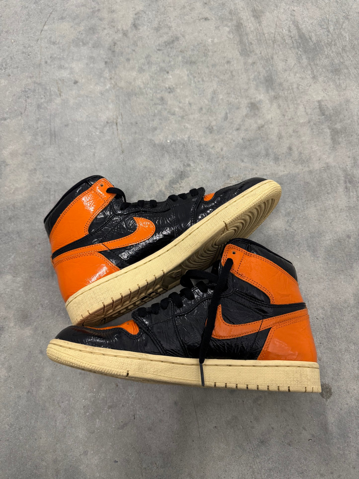 JORDAN 1 “ Shattered Backboard 3.0 “