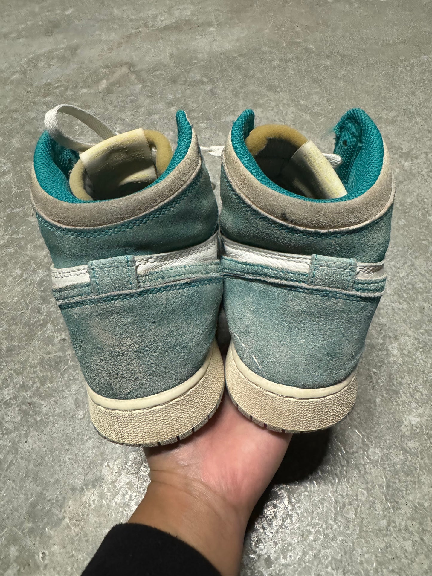 JORDAN 1 “ turbo green “