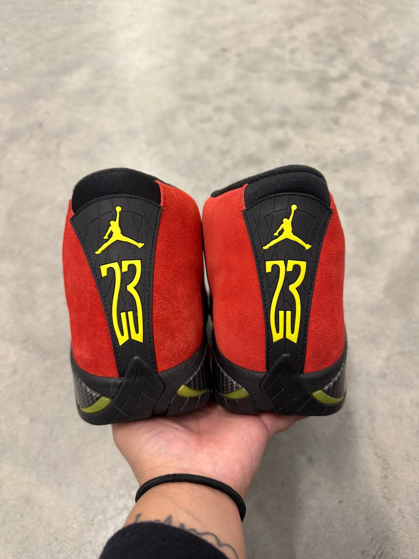 JORDAN 14 “ Ferrari “