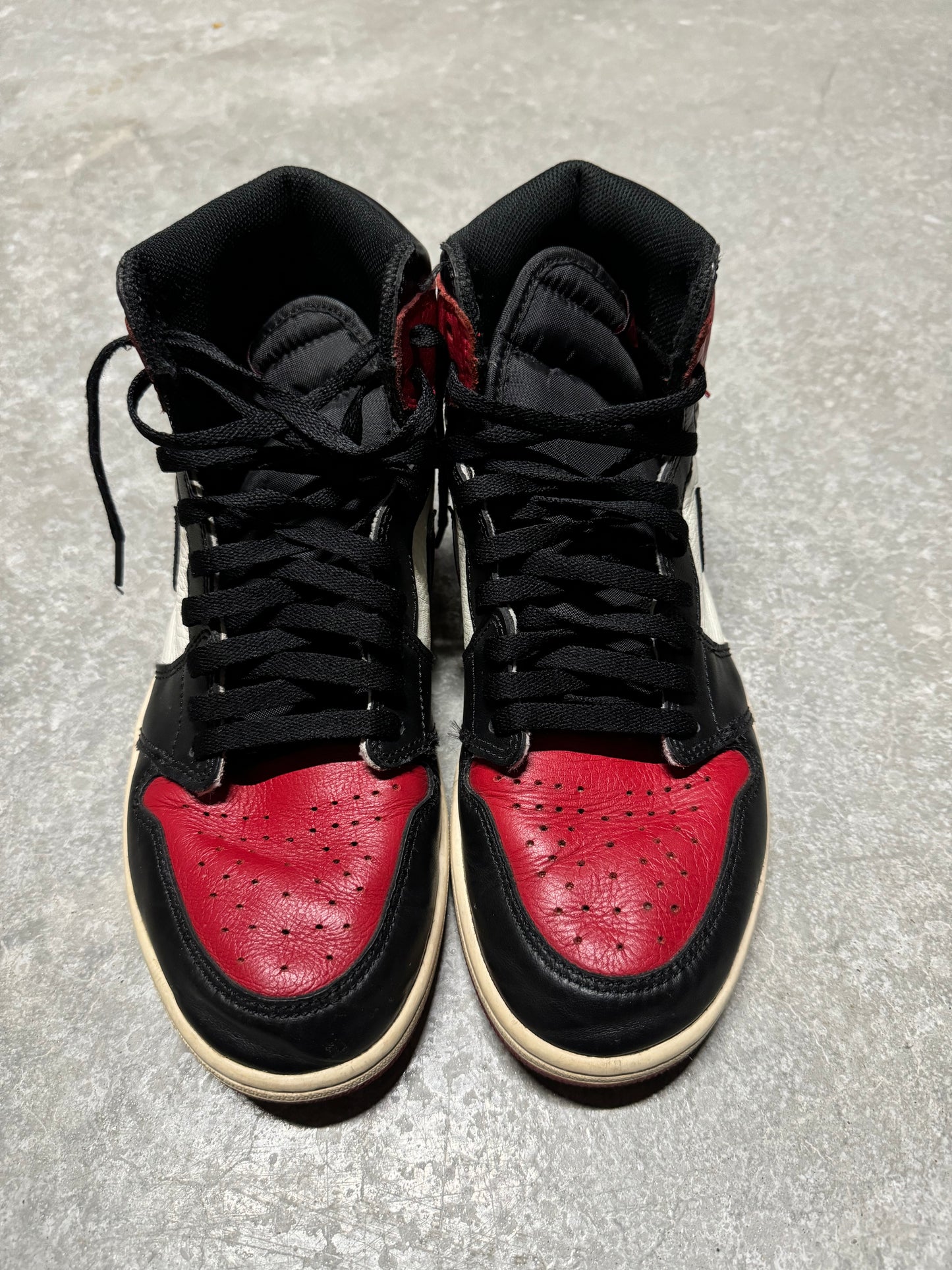 JORDAN 1 “ bred toe “