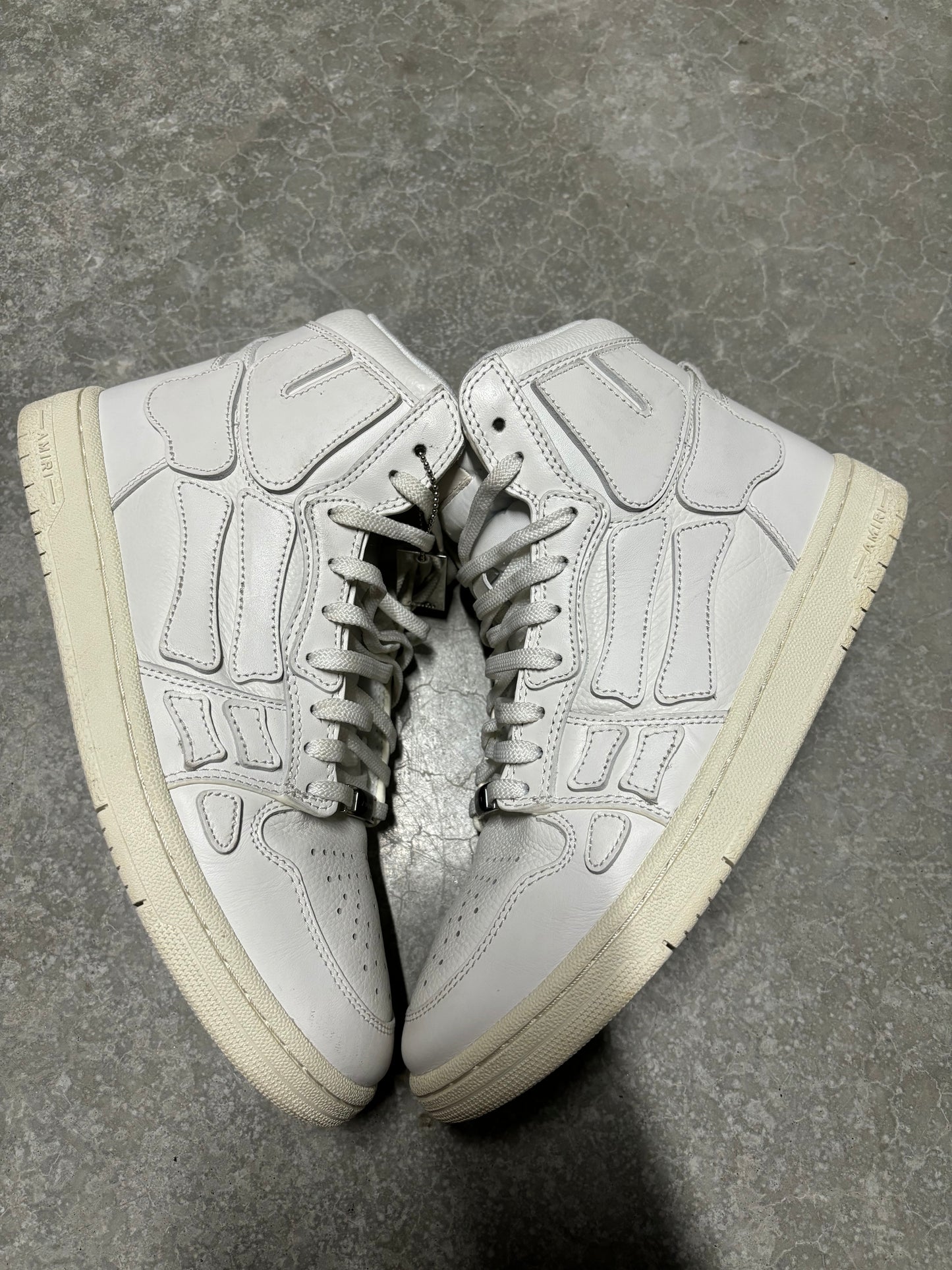 AMIRI SKEL HIGH TOP “ white “