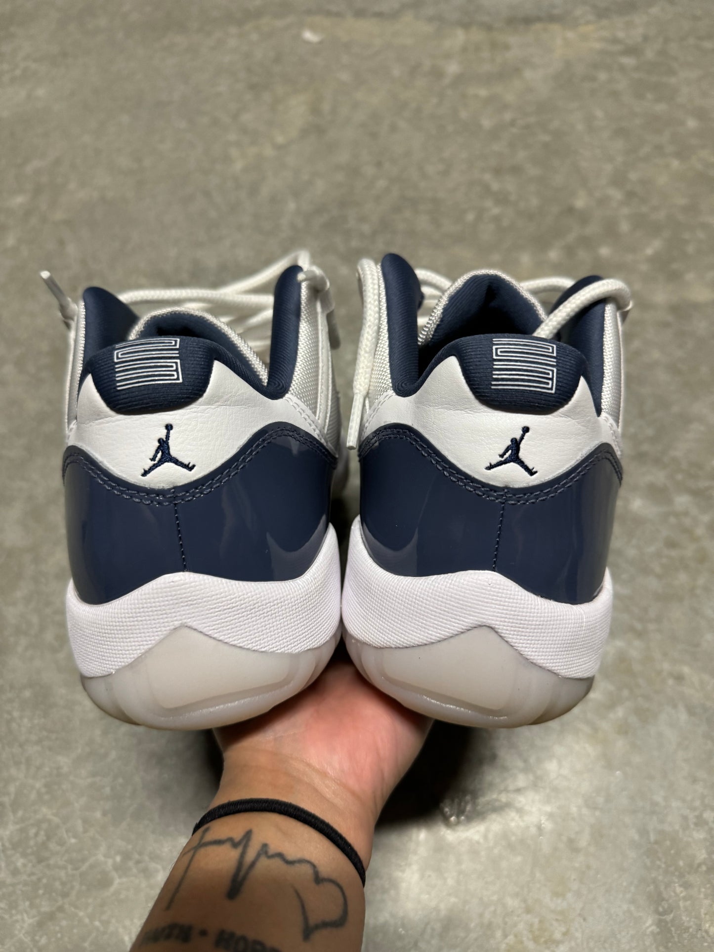 JORDAN 11 LOW “ Diffused Blue “