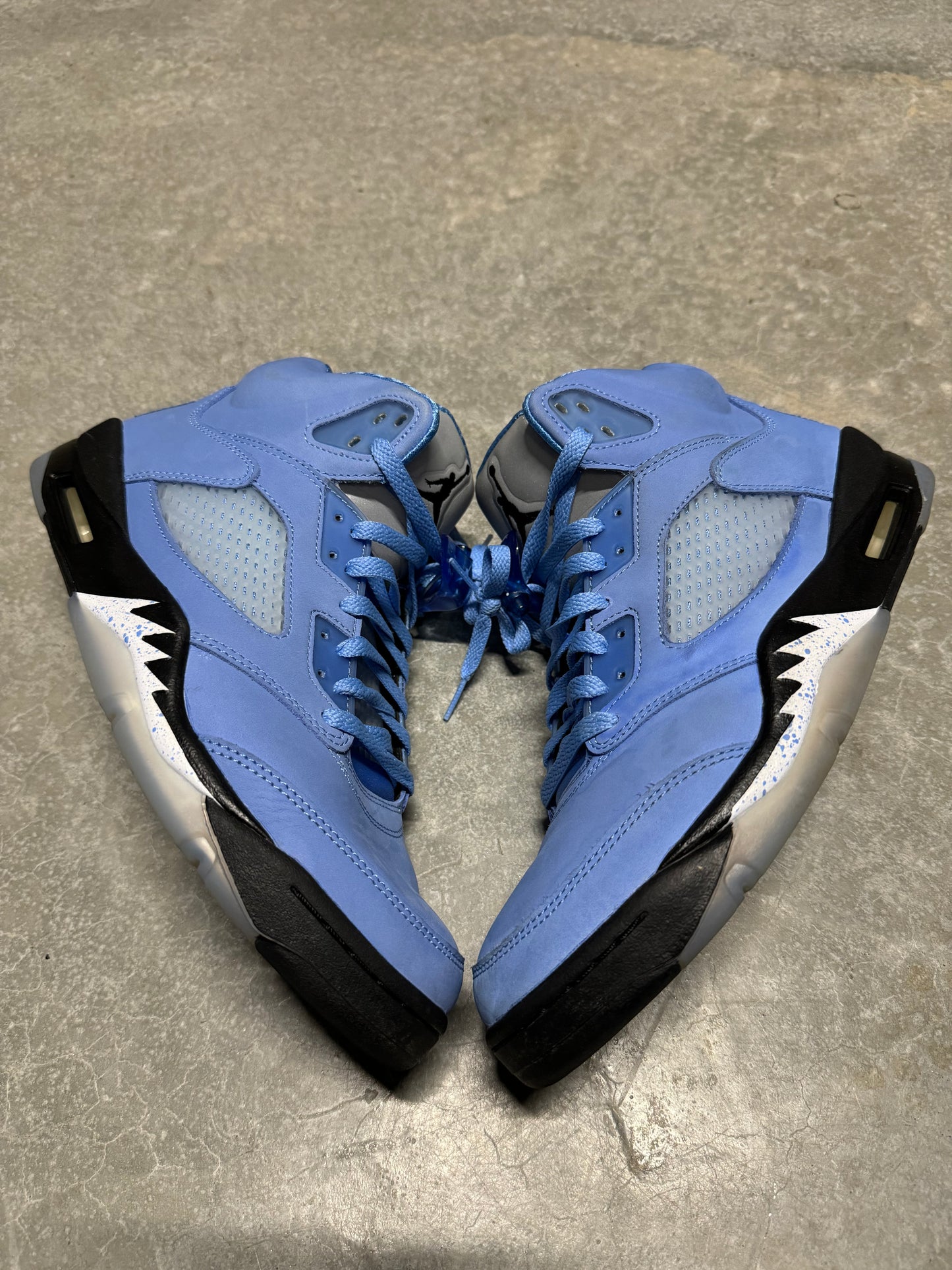 JORDAN 5 “ UNC “