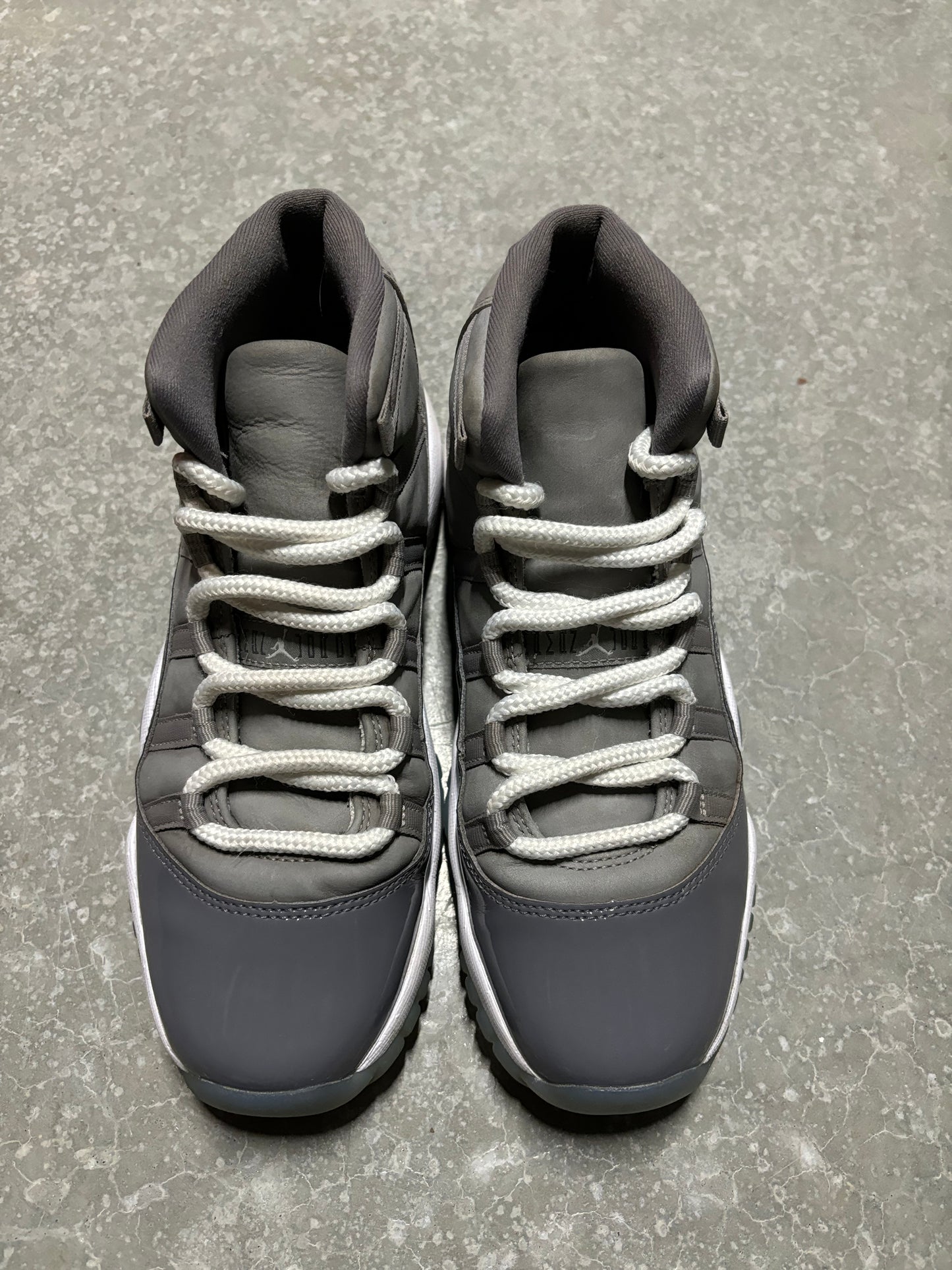 JORDAN 11 “ cool grey “