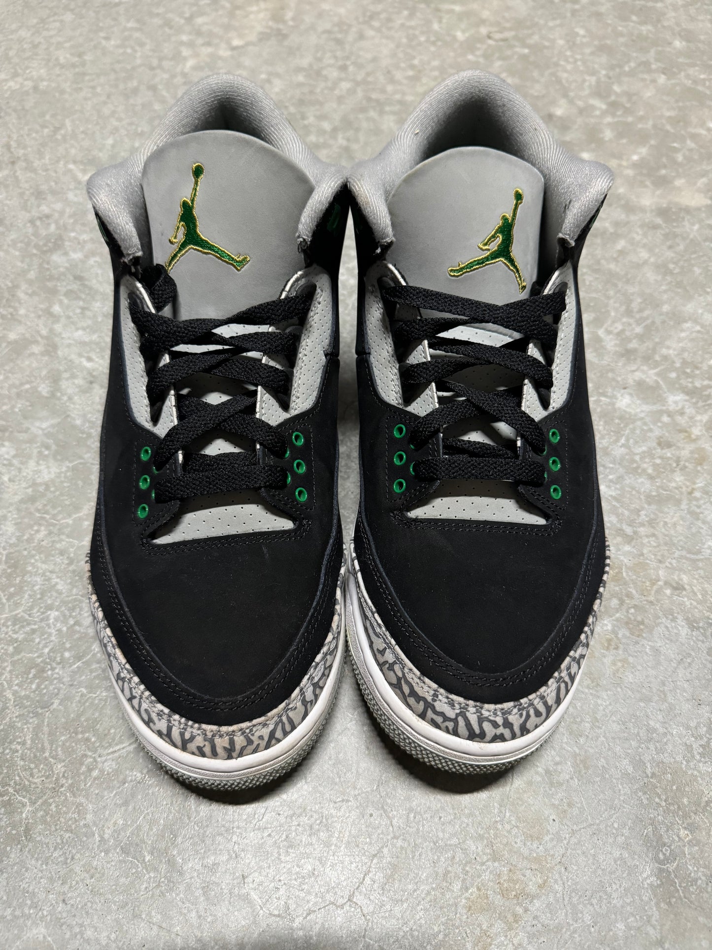 JORDAN 3 “ Pine Green “