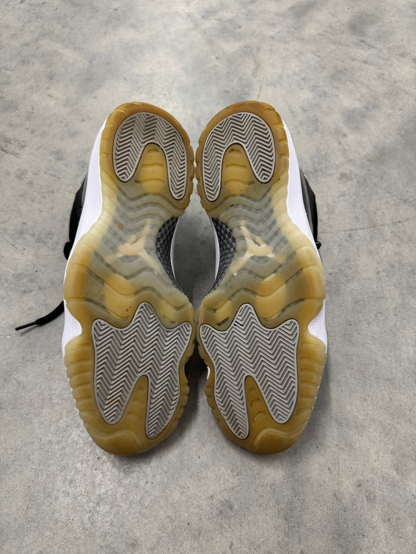 JORDAN 11 “ Jubilee “