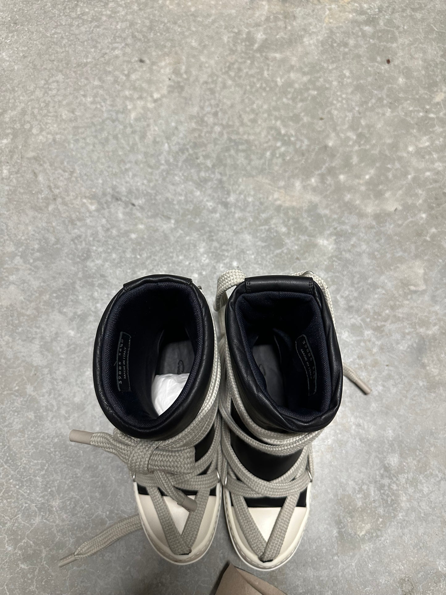 RICK OWENS “ black milk “