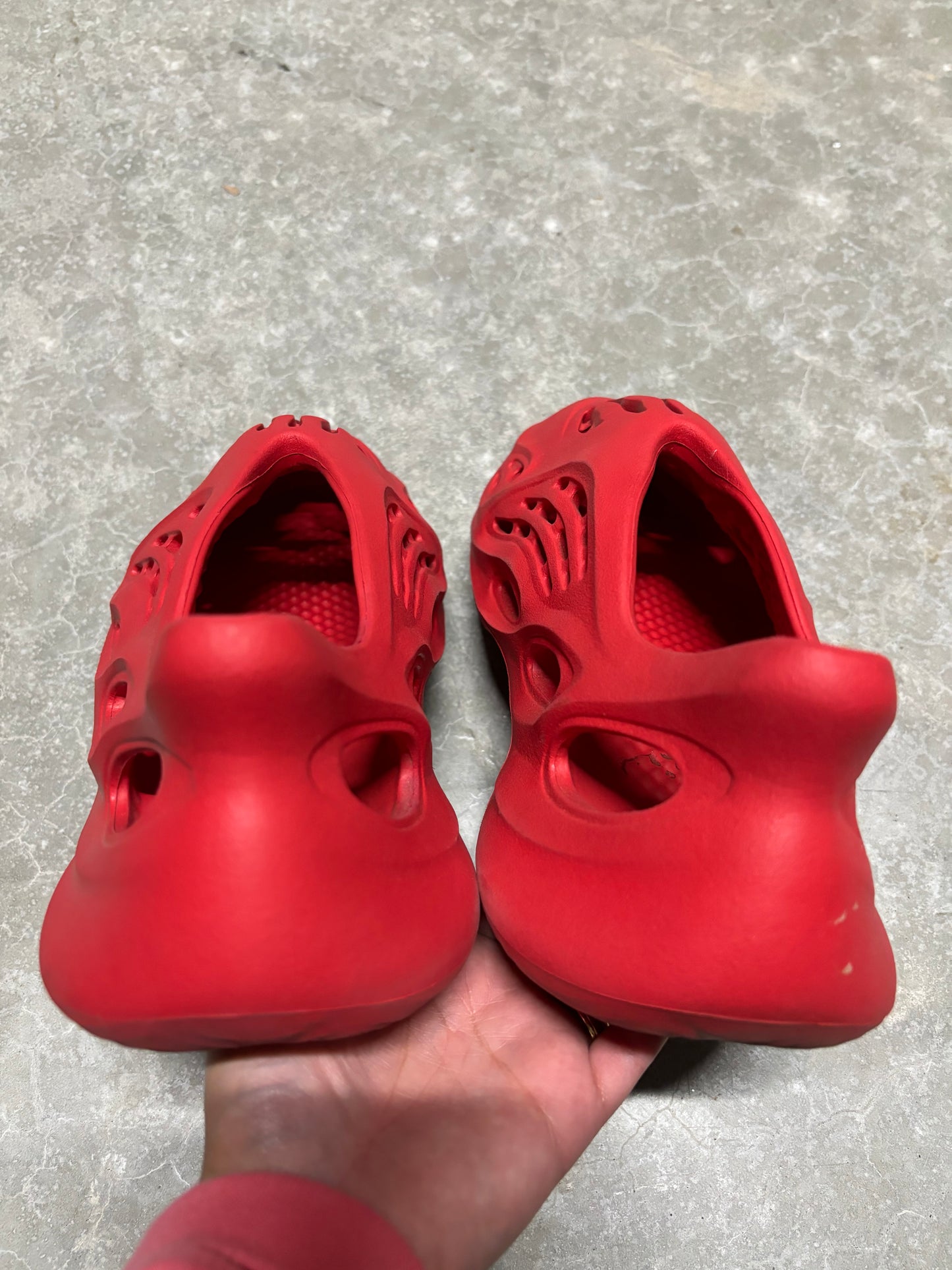 YEEZY FOAM RUNNER “ vermillion “