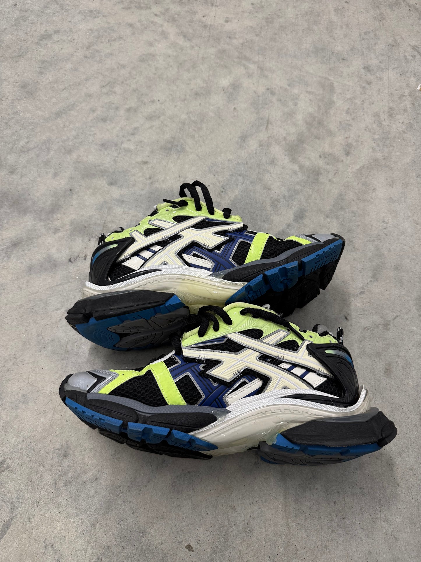 BALENCIAGA RUNNER SNEAKER “ Grey Blue Green “
