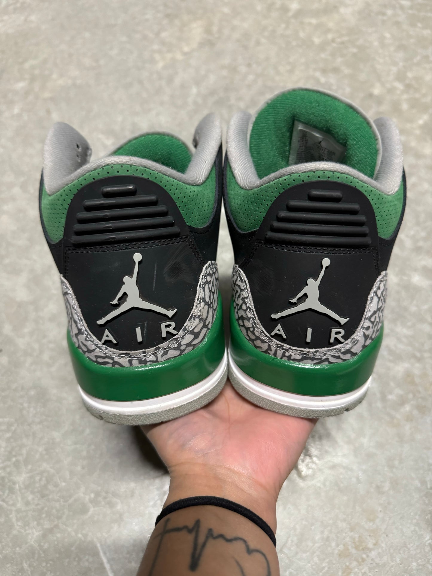 JORDAN 3 “ Pine Green “