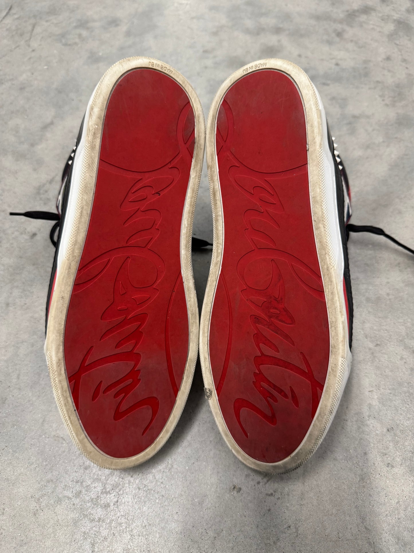 CHRISTIAN LOUBOUTIN LOUBIKICK FLAT CALF SPIKE “ Fraise “