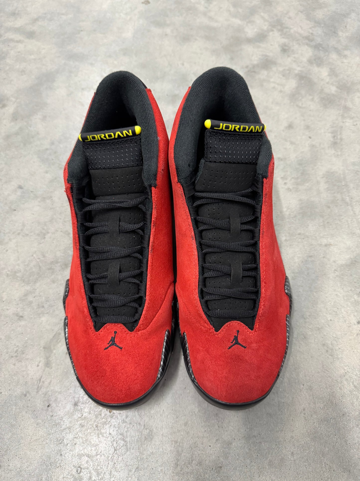 JORDAN 14 “ Ferrari “