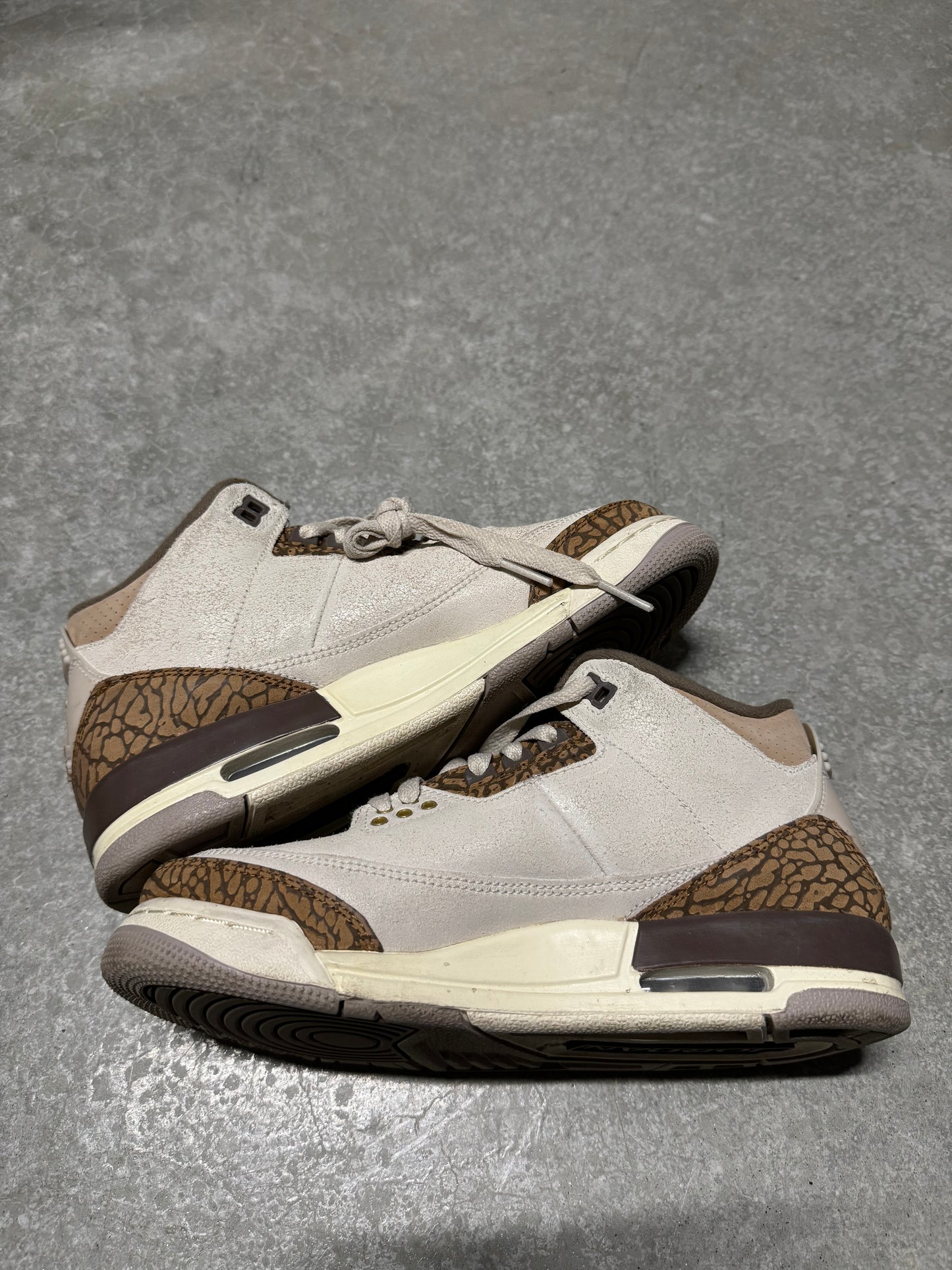 JORDAN 3 “ Palomino “