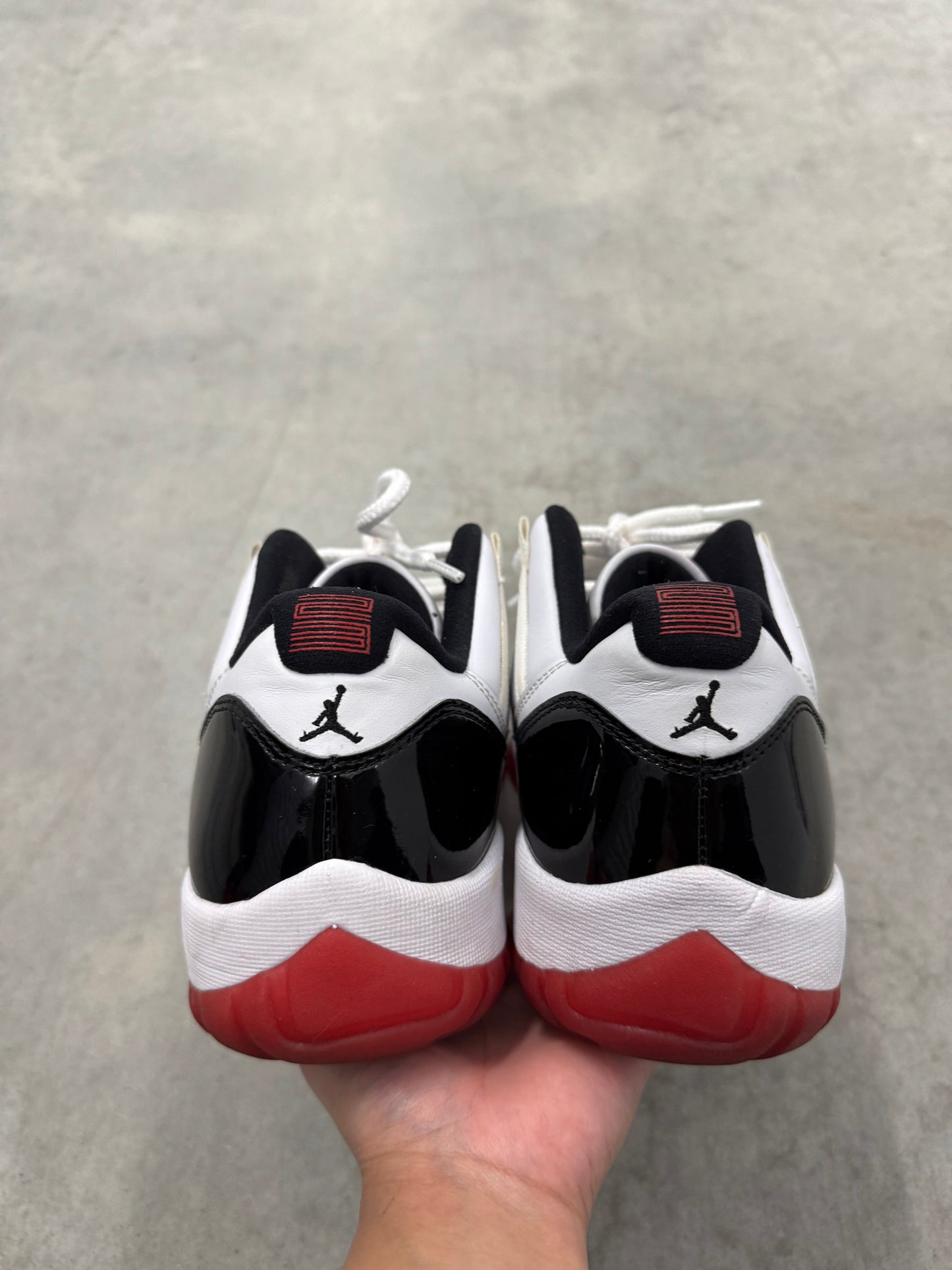 JORDAN 11 LOW “ Concord-Bred “