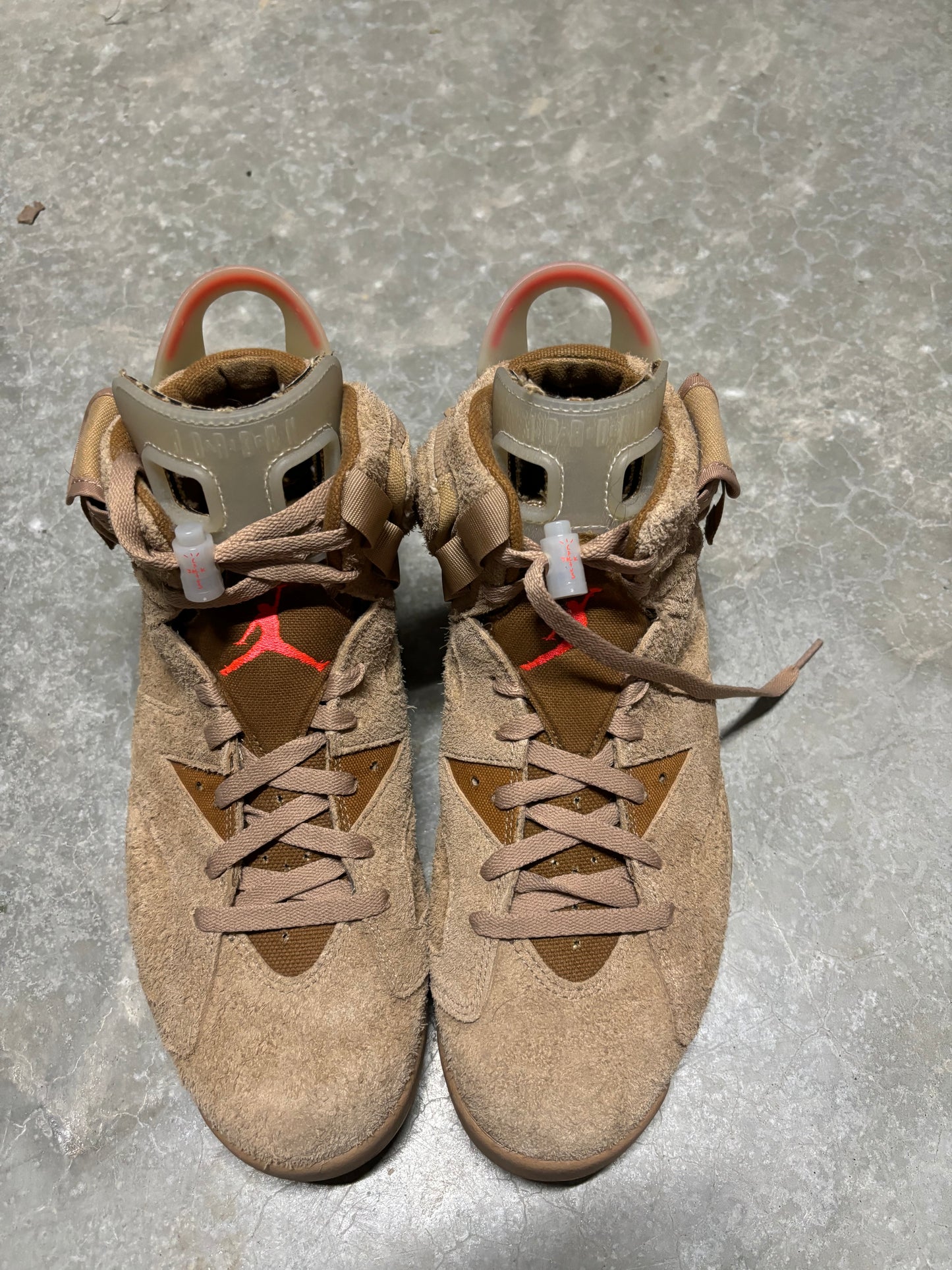 JORDAN 6 TRAVIS SCOTT “ British khaki “