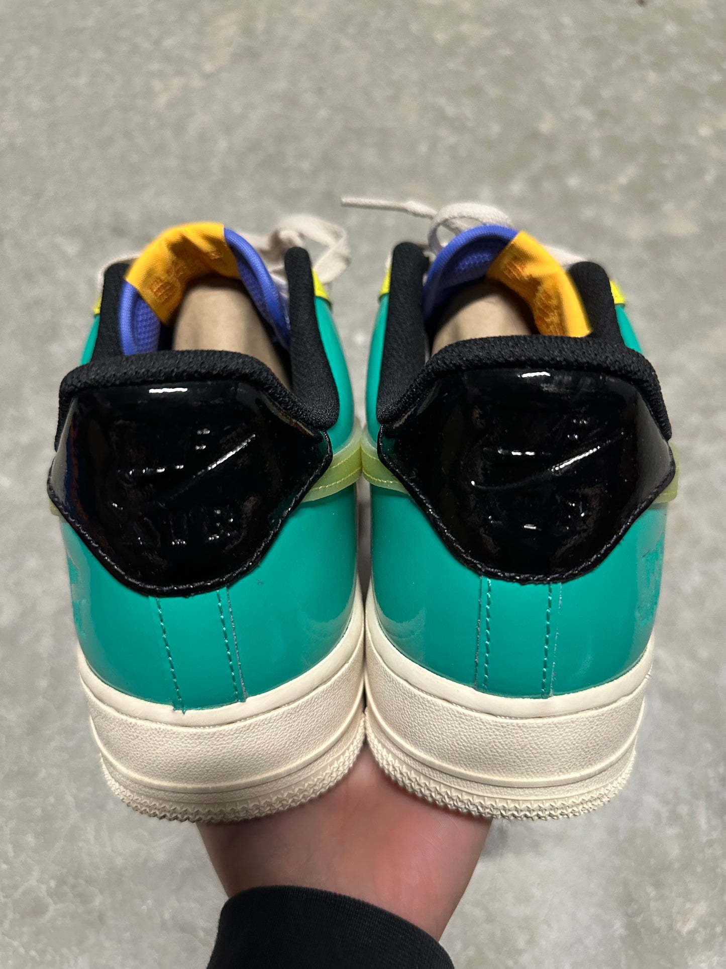 AIR FORCE 1 UNDEFEATED “ community “