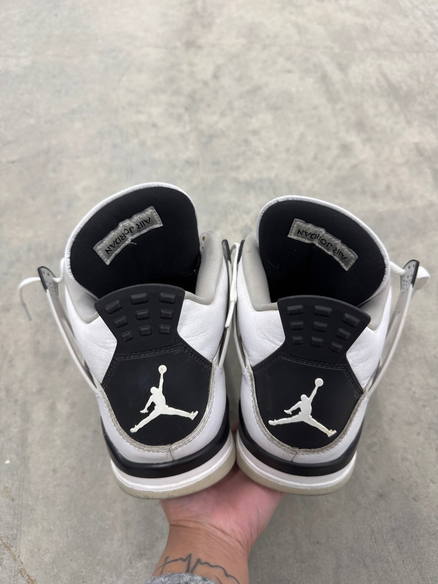 JORDAN 4 “ Military Black “