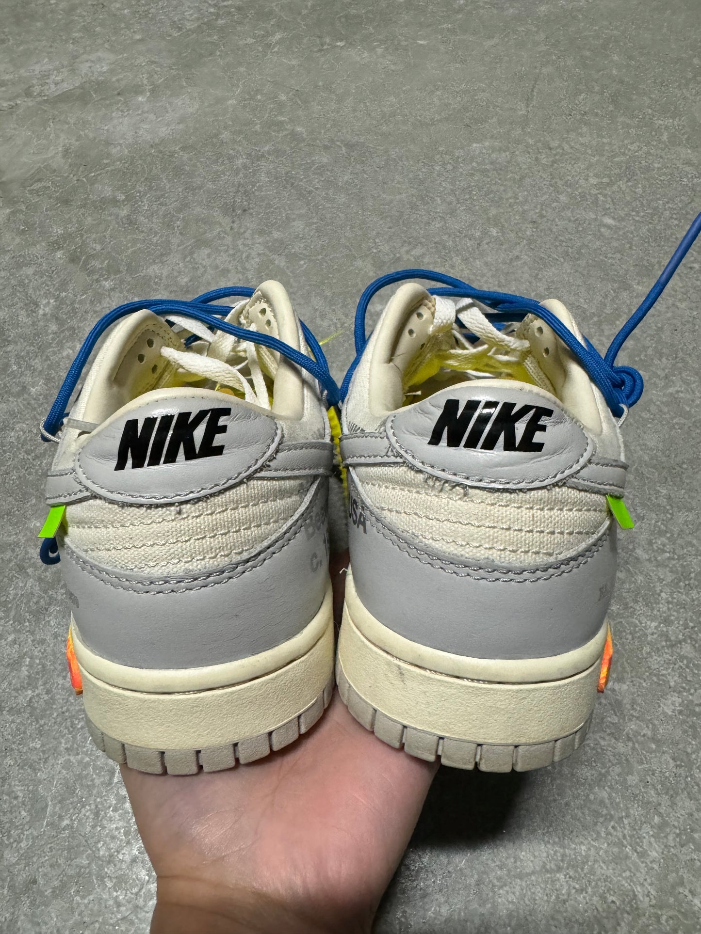 OFF WHITE DUNK “ lot 10 of 50 “