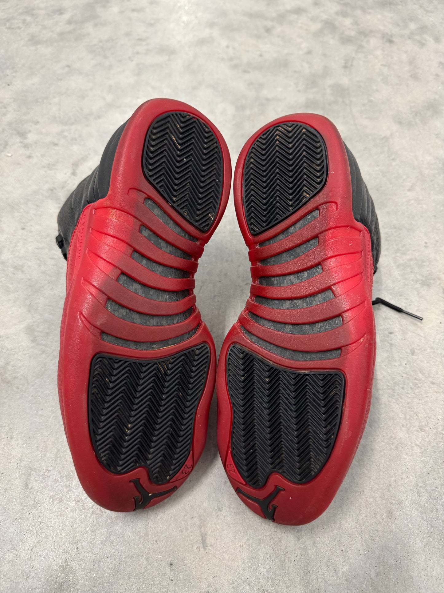 JORDAN 12 “ Flu game “