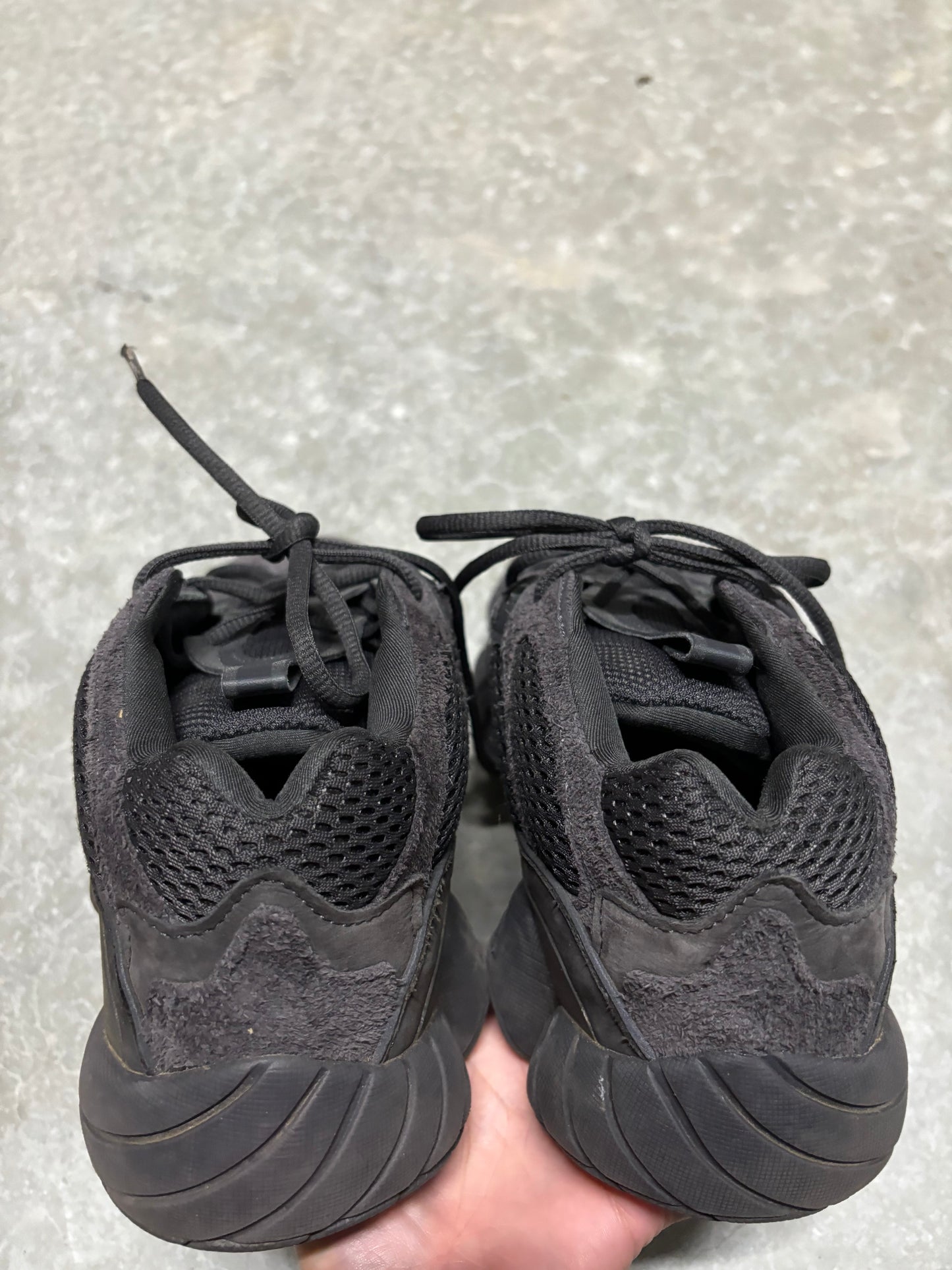 YEEZY 500 “ utility black “