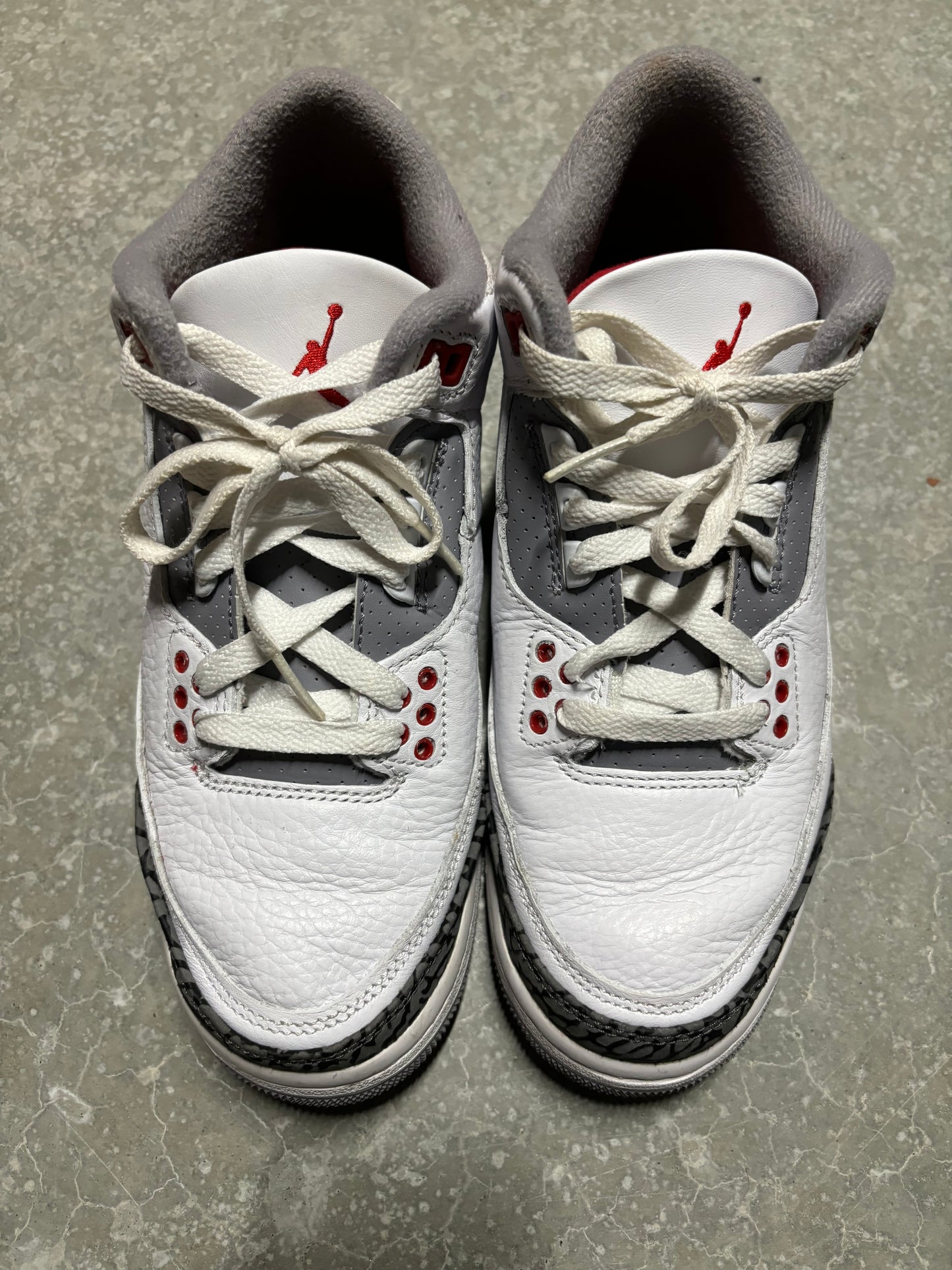 JORDAN 3 “ Fire red “