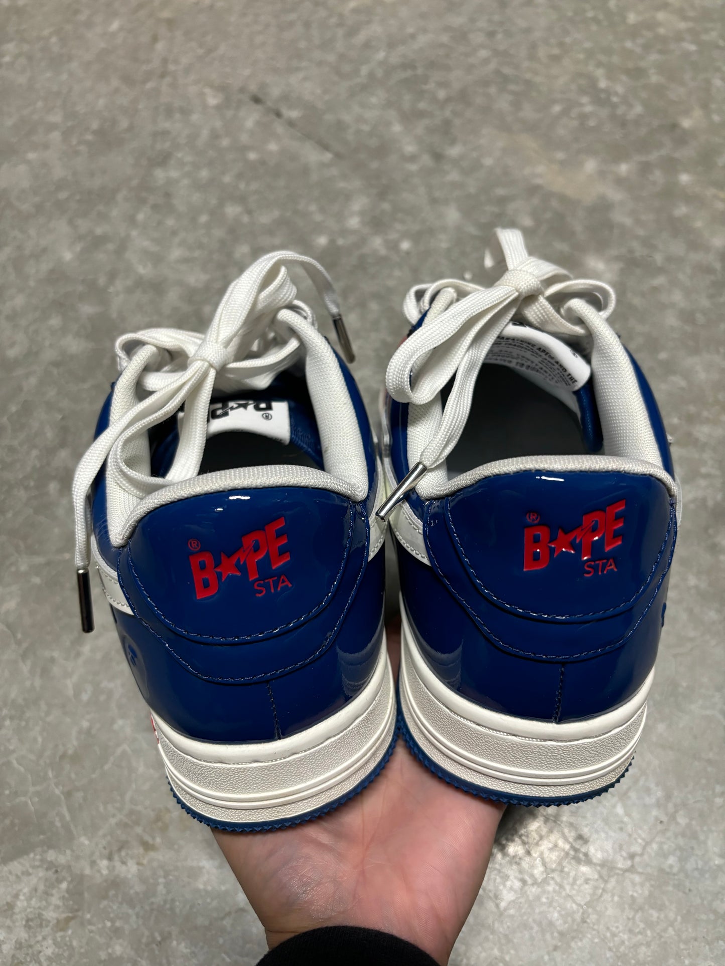 BAPESTA LOW “ red blue white “