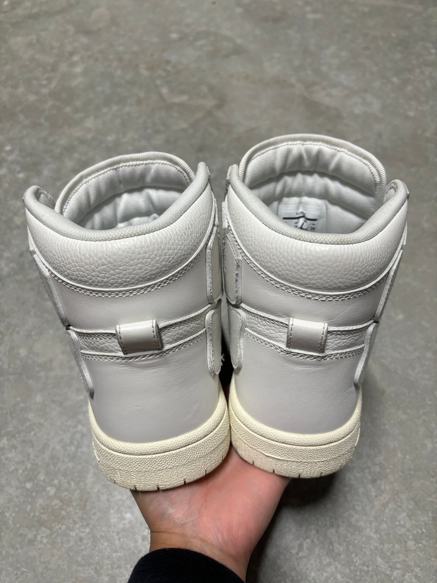 AMIRI SKEL HIGH TOP “ white “