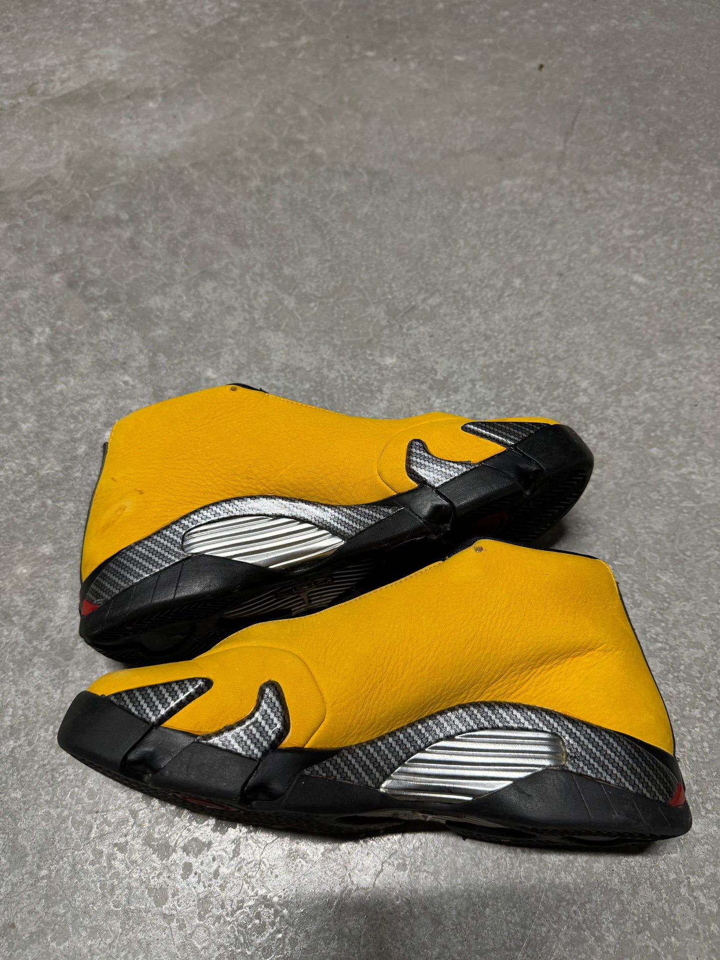 JORDAN 14 “ reverse Ferrari “