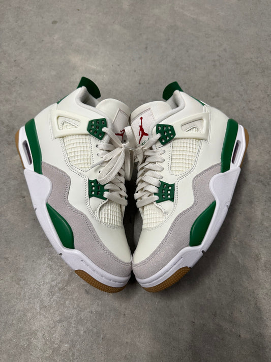 NIKE SB JORDAN 4 “ Pine Green “